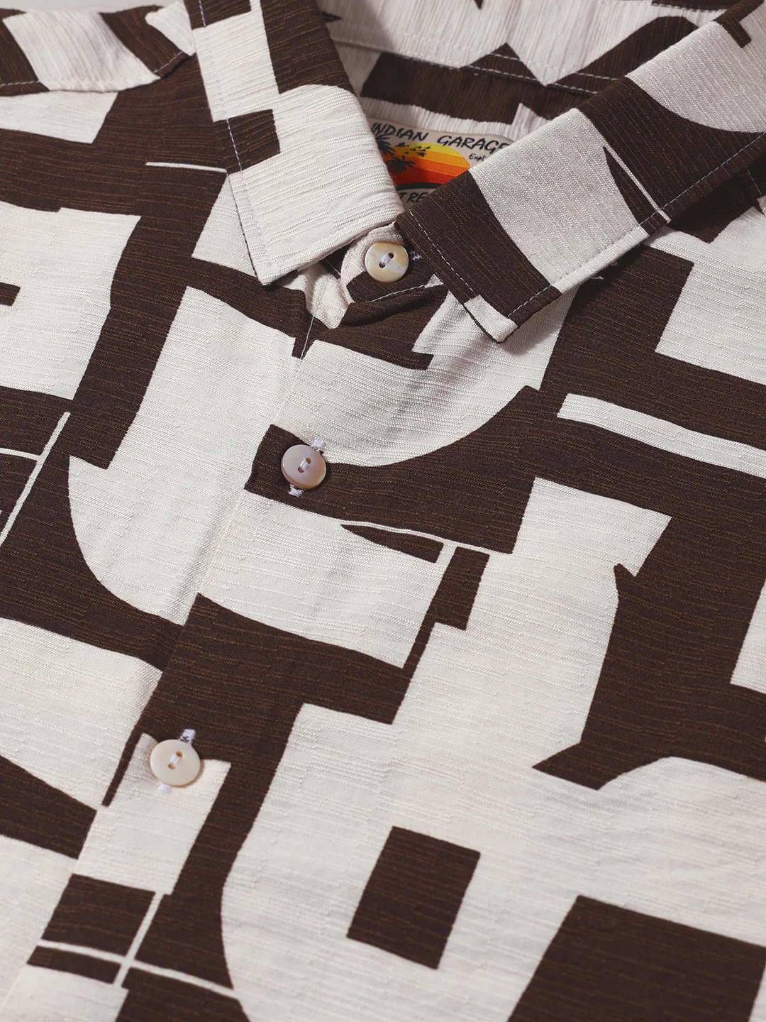 Men's White Slim Fit Printed Casual Shirt - Image 3