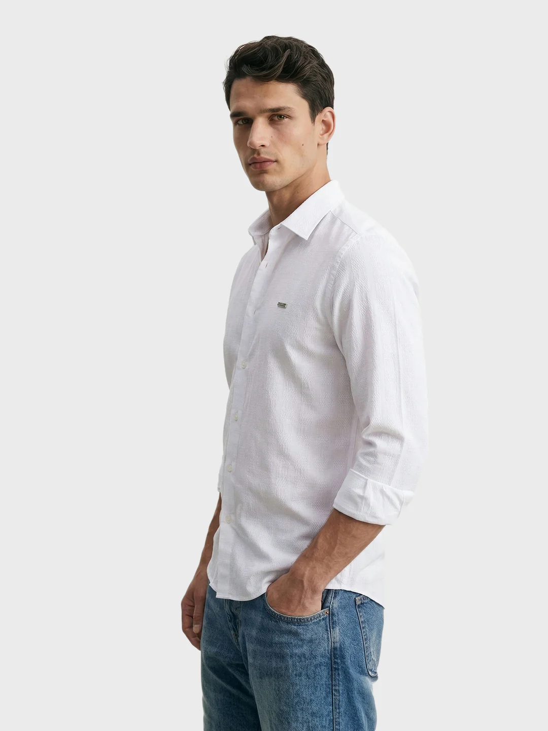 Men's White Slim Fit Solid Casual Shirt - Image 4