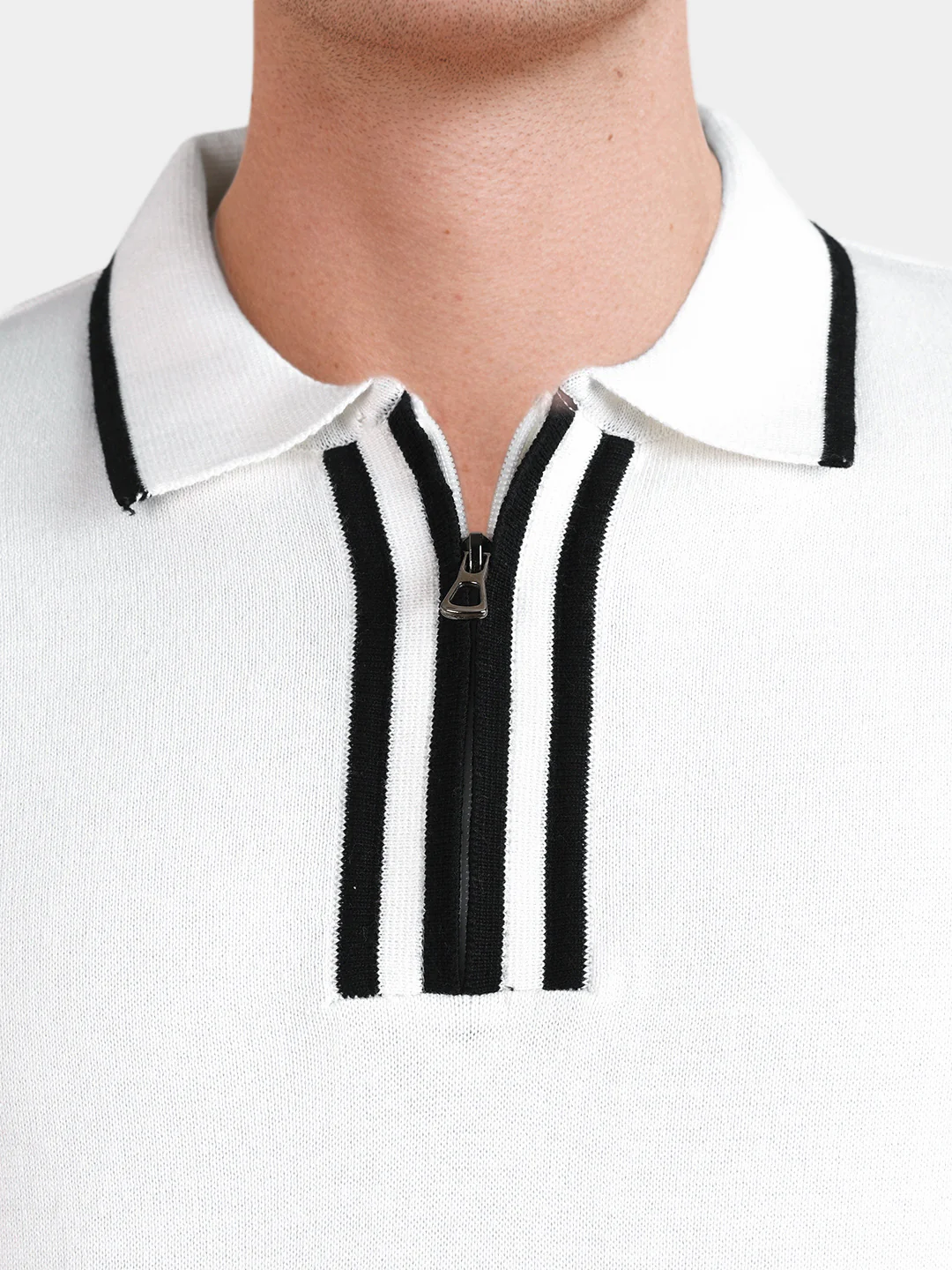 Men's White Slim Fit Solid Casual T-Shirt - Image 7