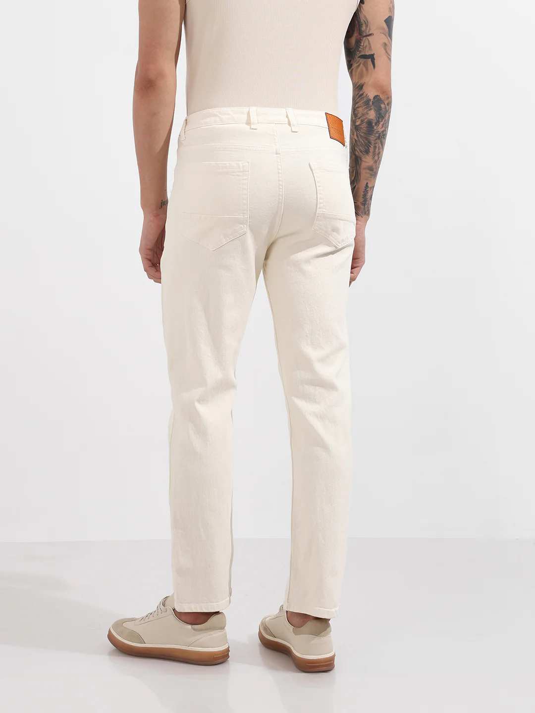 Men's White Slim Fit Solid The Eternity Series Jeans - Image 5