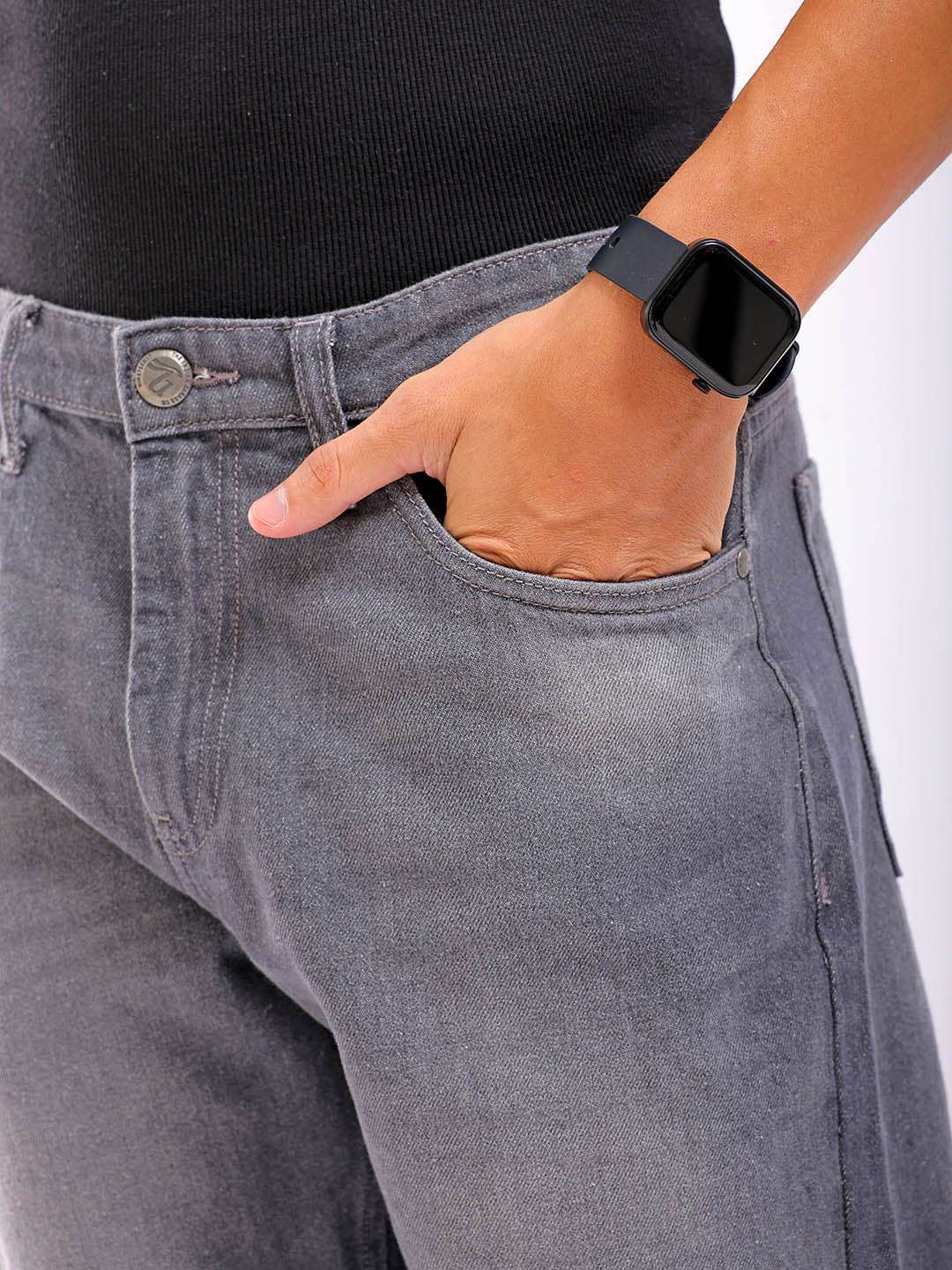 Men's Grey Regular Fit Solid Casual Jeans - Image 8
