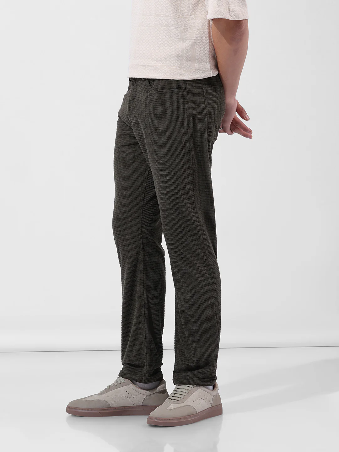 Men's Dark Olive Straight Fit Textured Casual Trouser - Image 2