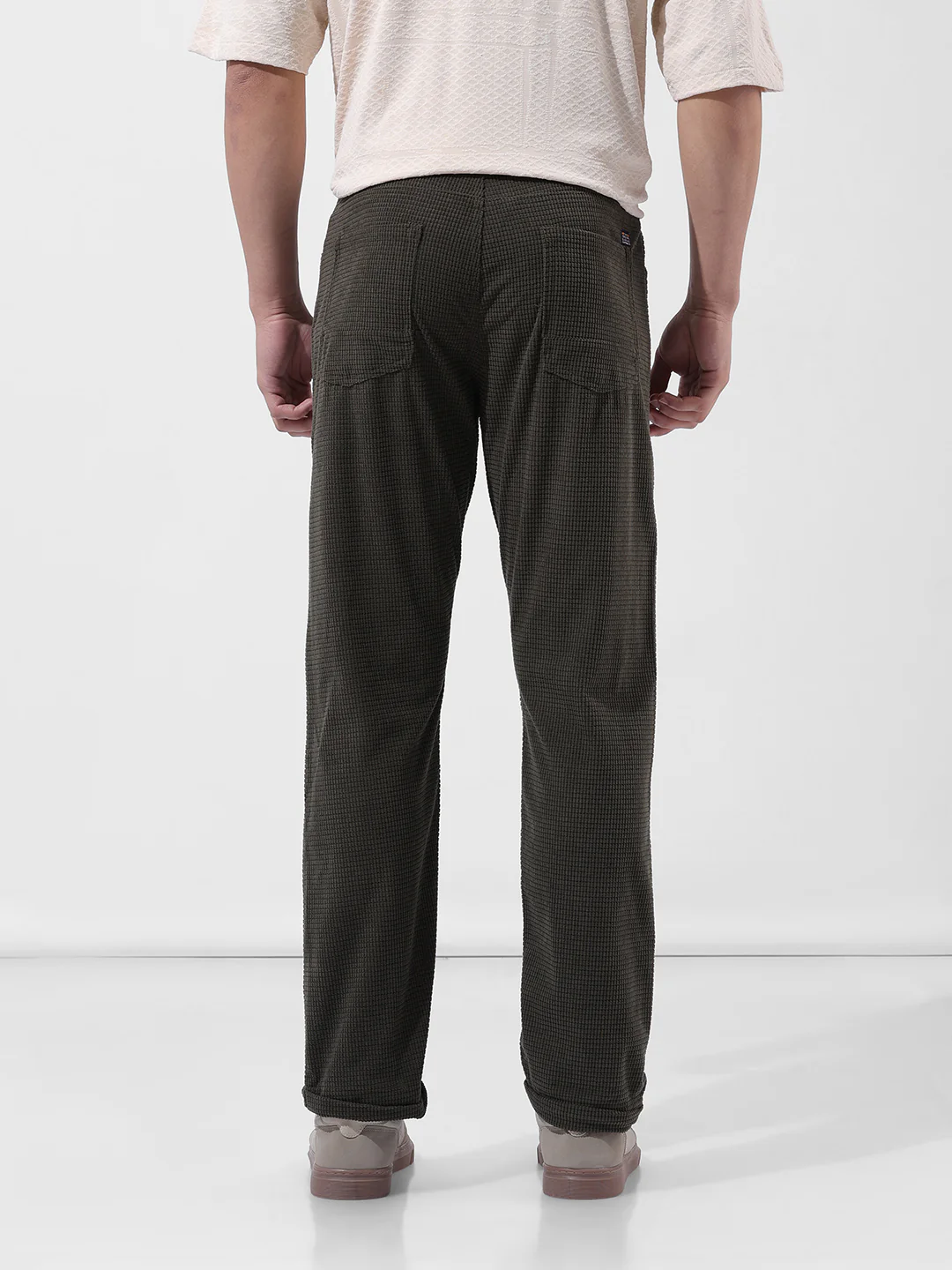 Men's Dark Olive Straight Fit Textured Casual Trouser - Image 4
