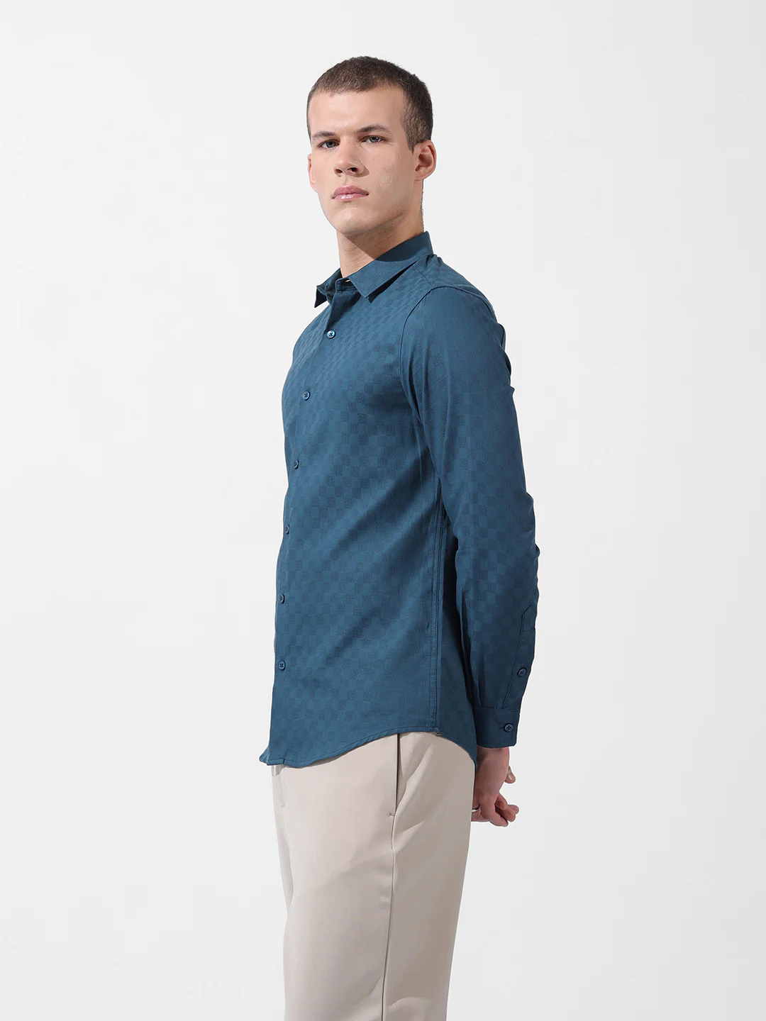 Men's Blue Slim Fit Textured Party Wear Shirt - Image 4