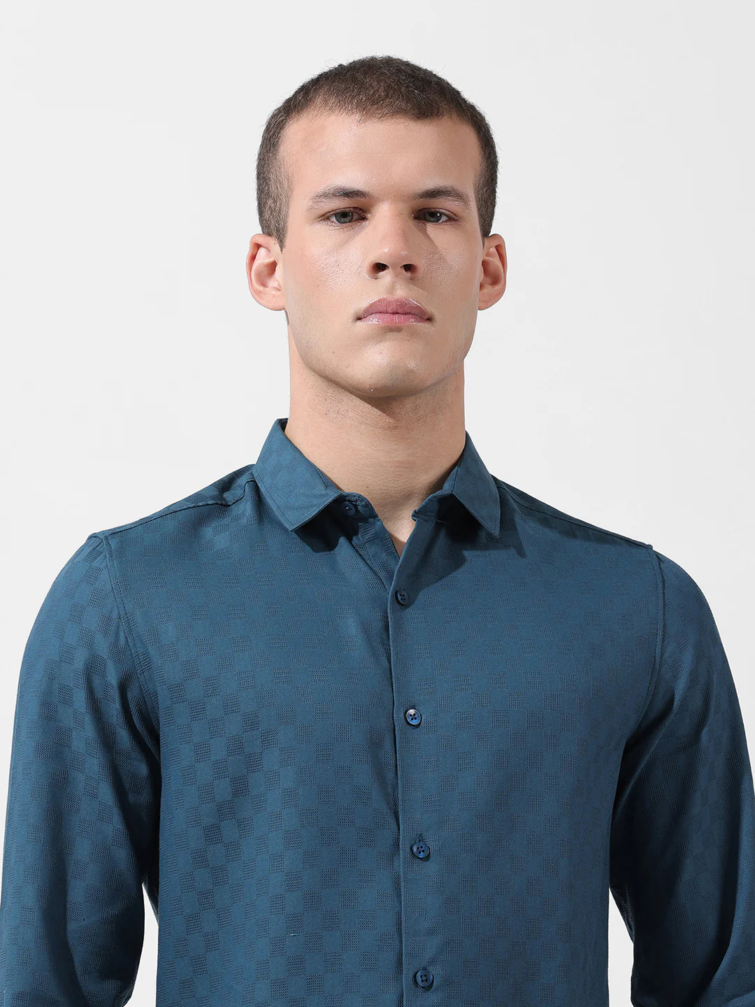 Men's Blue Slim Fit Textured Party Wear Shirt - Image 7