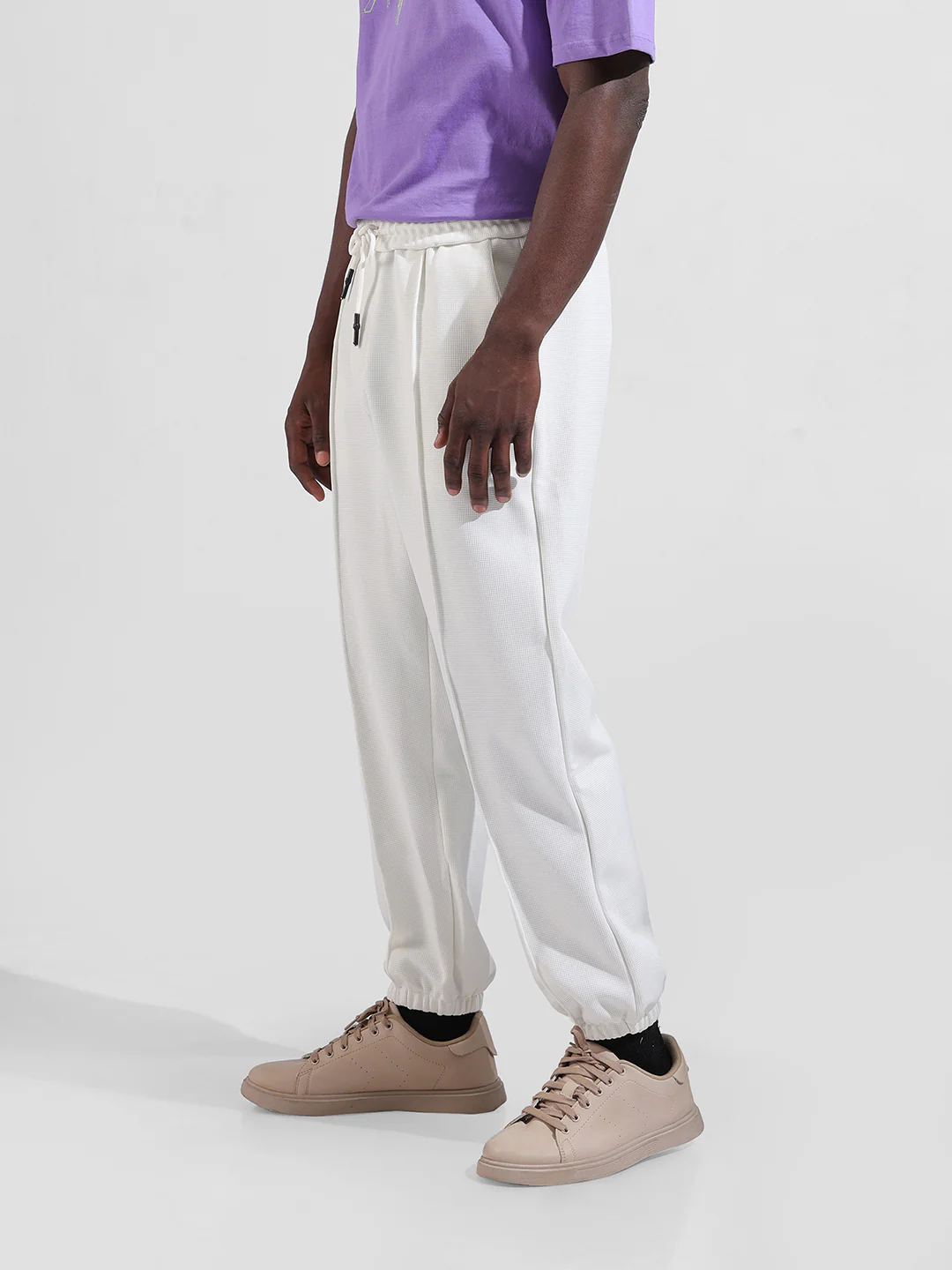 Men's White Loose Fit Textured Athletic  Jogger - Image 3