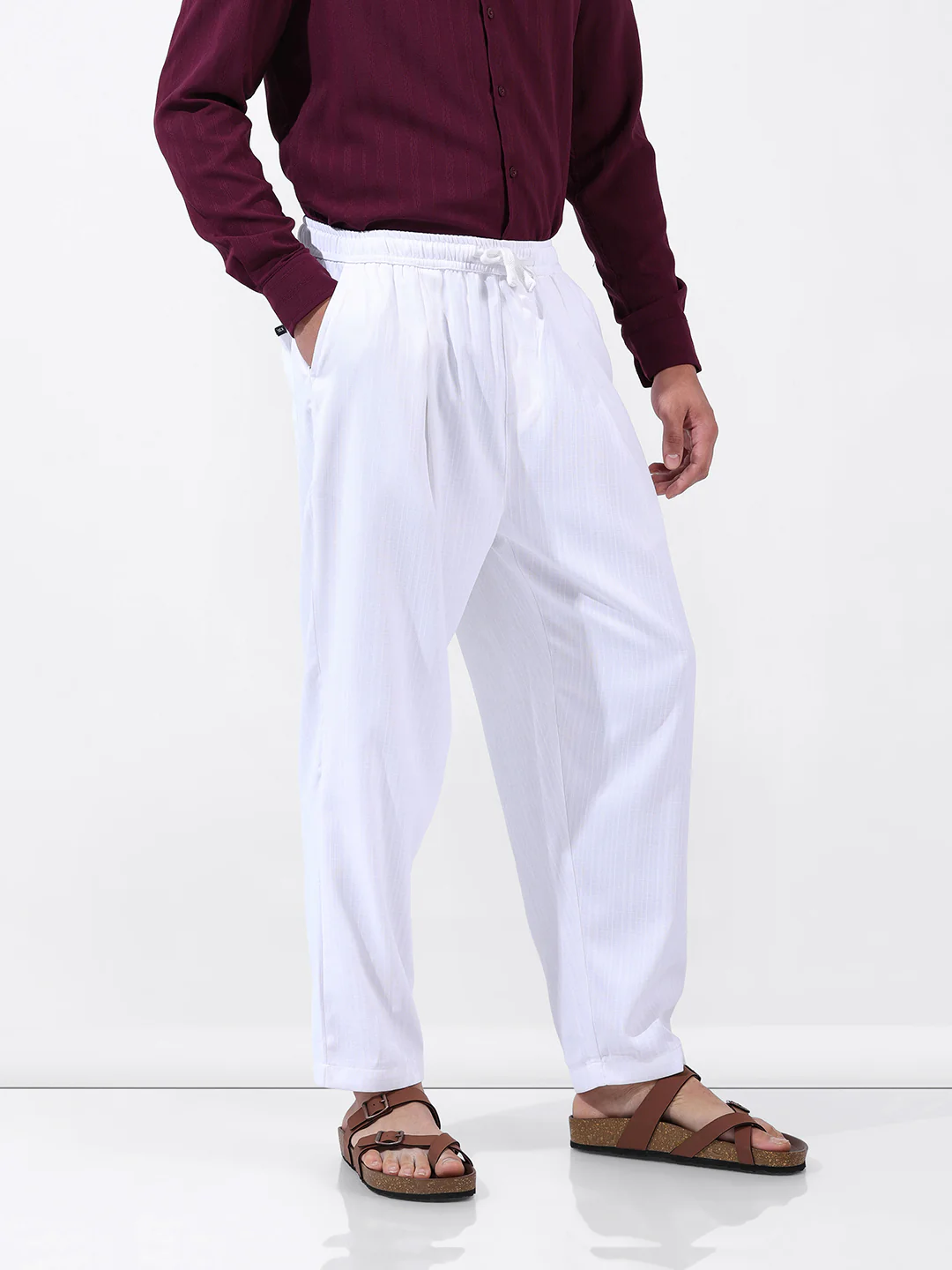 Men's White Loose Fit Solid Resort Wear Trouser - Image 2