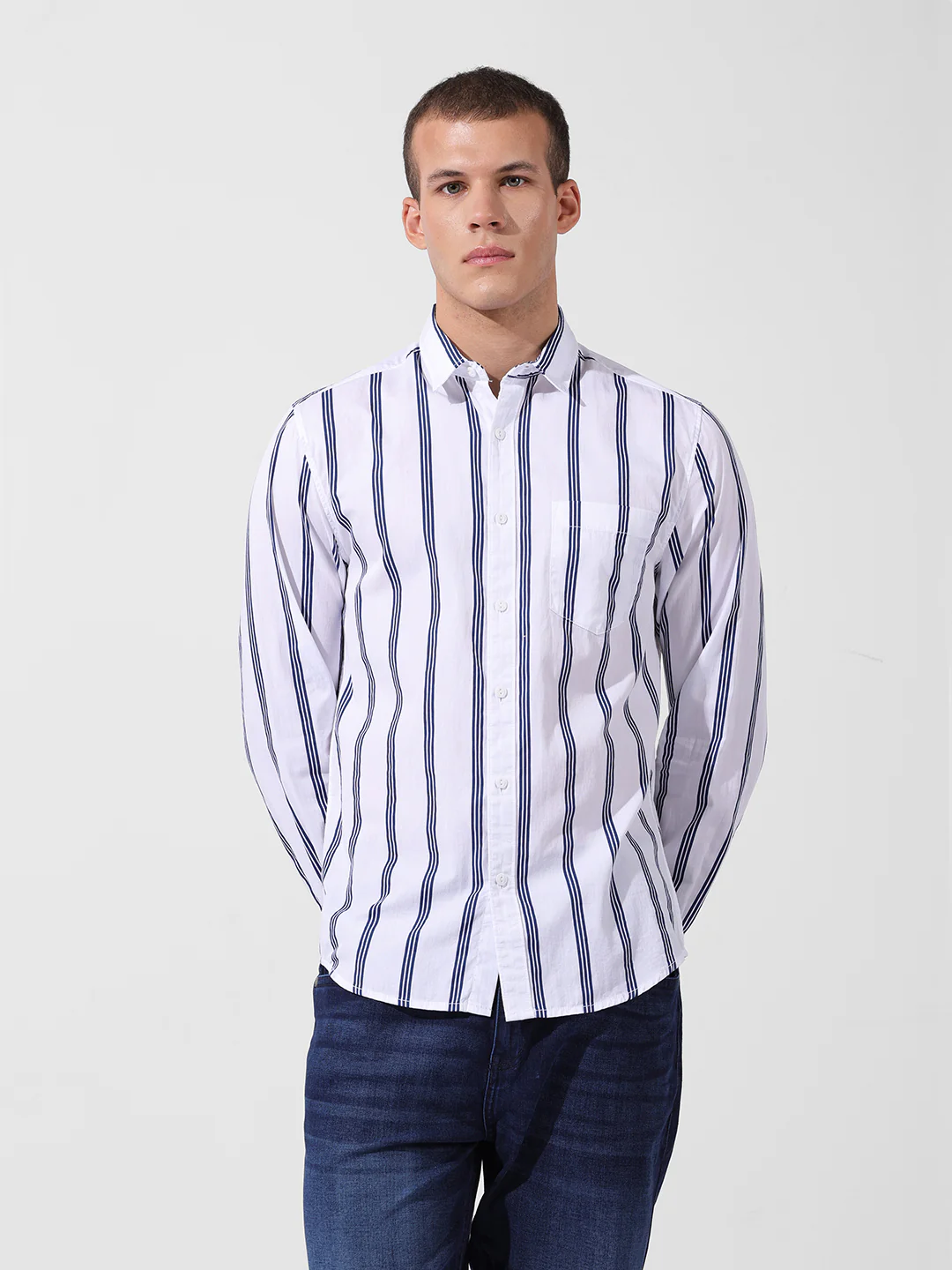 Men's White Regular Fit Striped Casual Shirt - Image 7