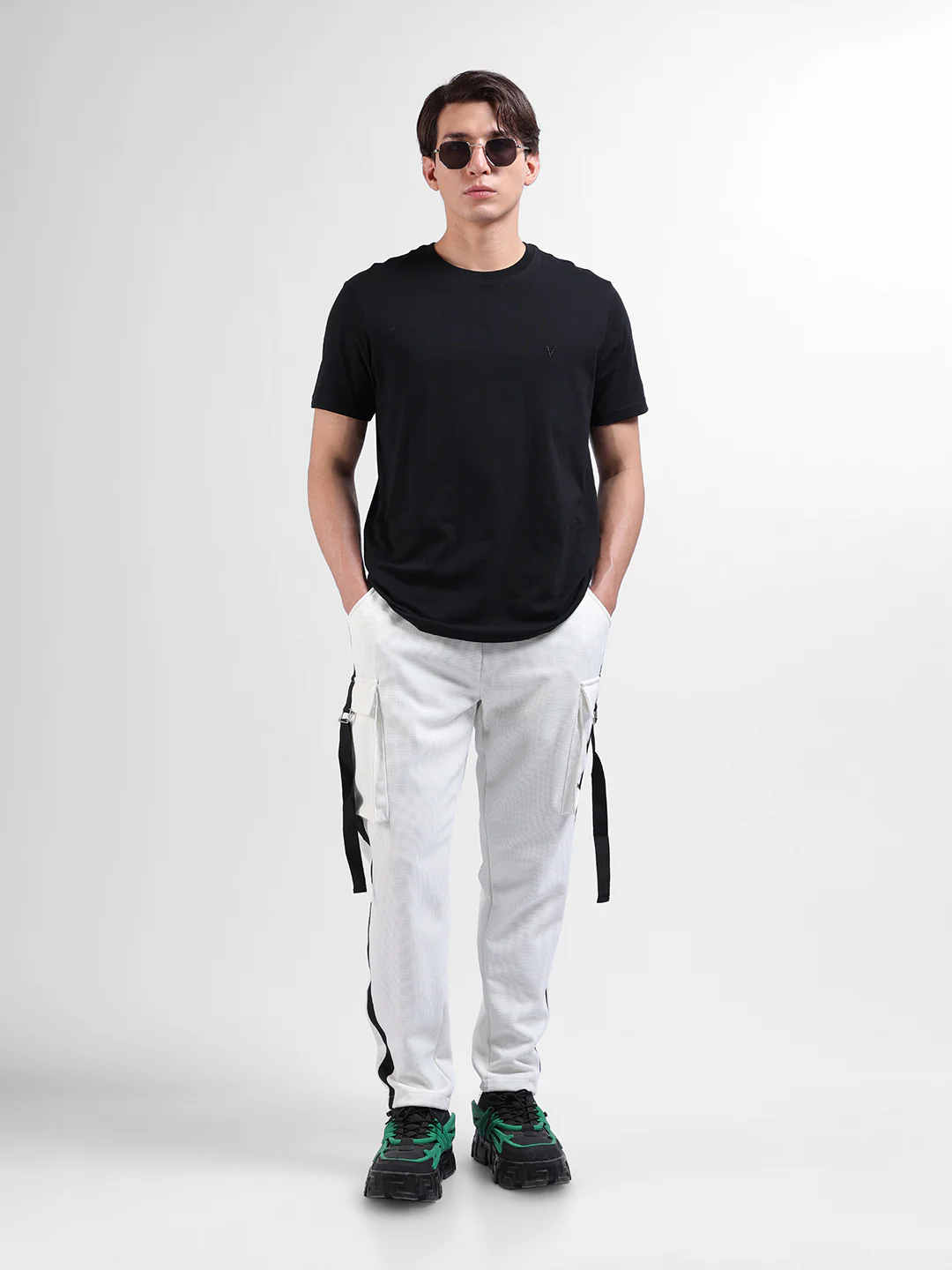 Men's White Relaxed Fit Solid Utility Cargo - Image 6