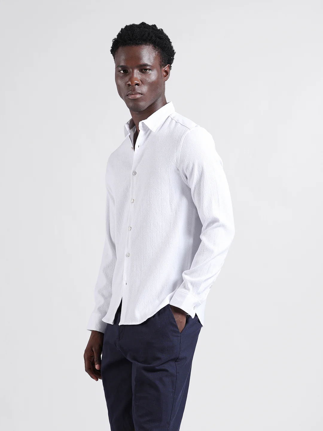 Men's White Slim Fit Textured Resort Wear Shirt - Image 2