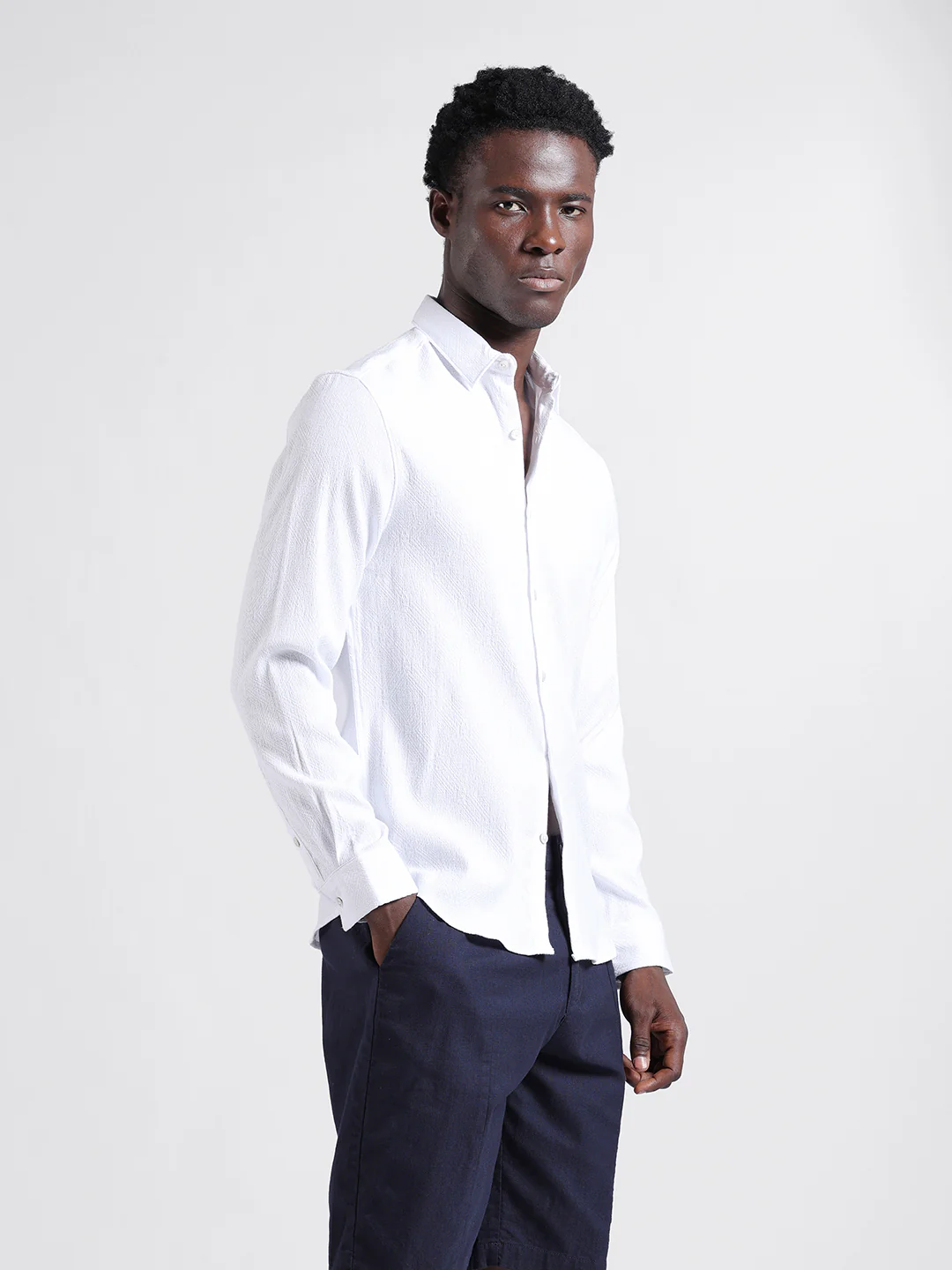 Men's White Slim Fit Textured Resort Wear Shirt - Image 4