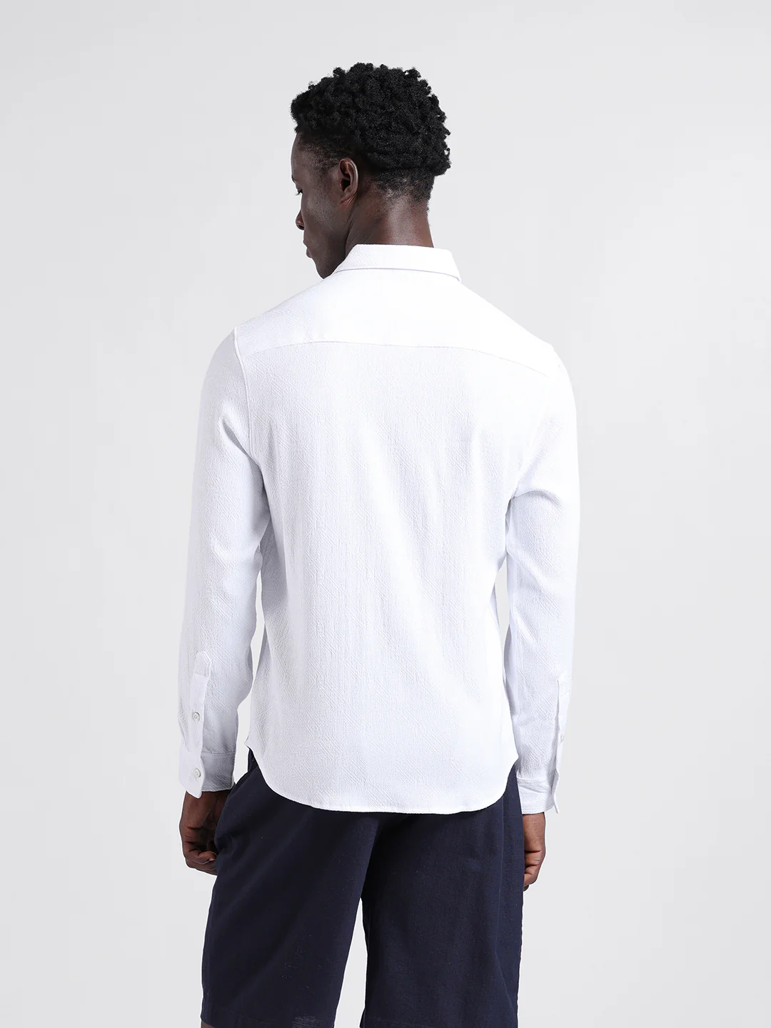 Men's White Slim Fit Textured Resort Wear Shirt - Image 5