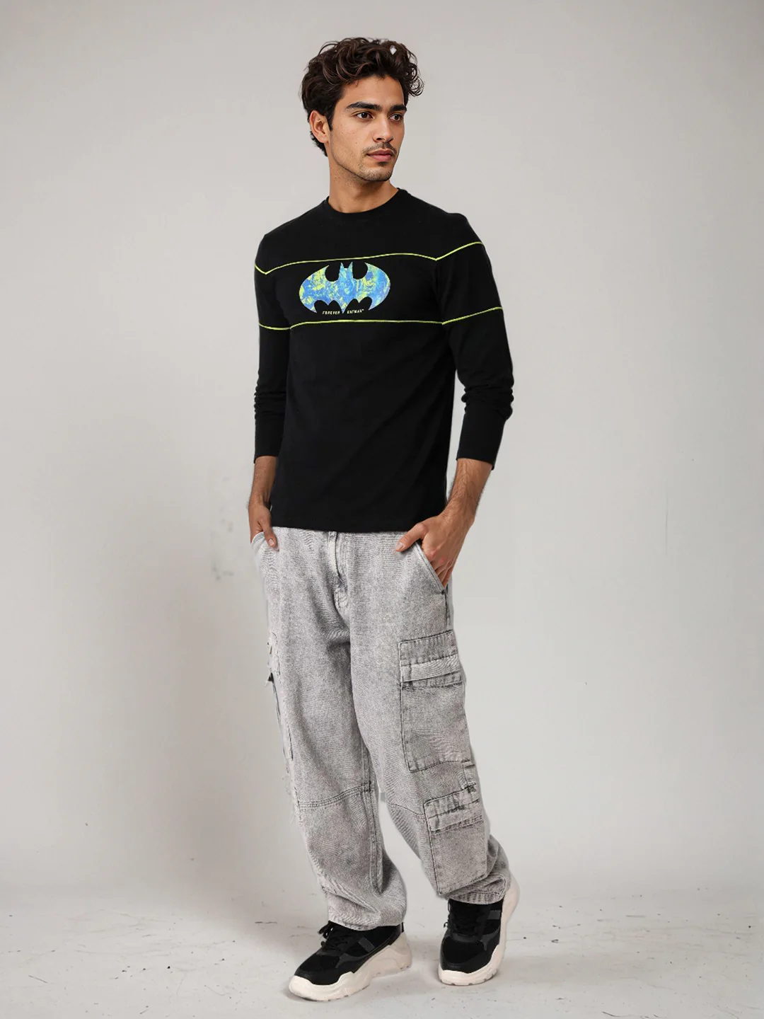 Men's Black Slim Fit Character Batman Printed Crew Neck T-Shirt - Image 7