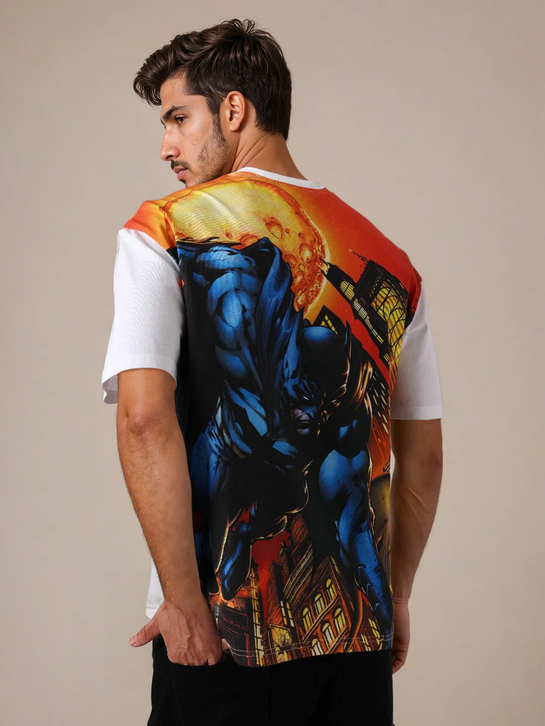 Men's White Boxy Fit Character Batman Printed Crew Neck T-Shirt - Image 8