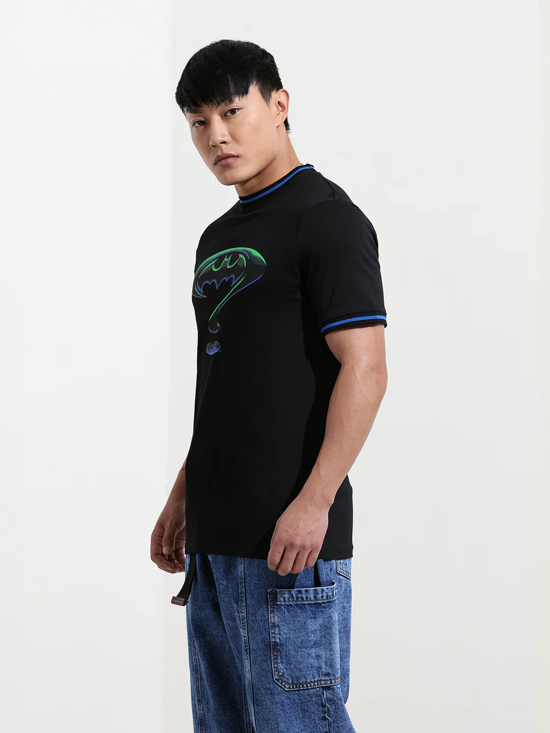 Men's Black Slim Fit Character Batman Printed Crew Neck T-Shirt - Image 4