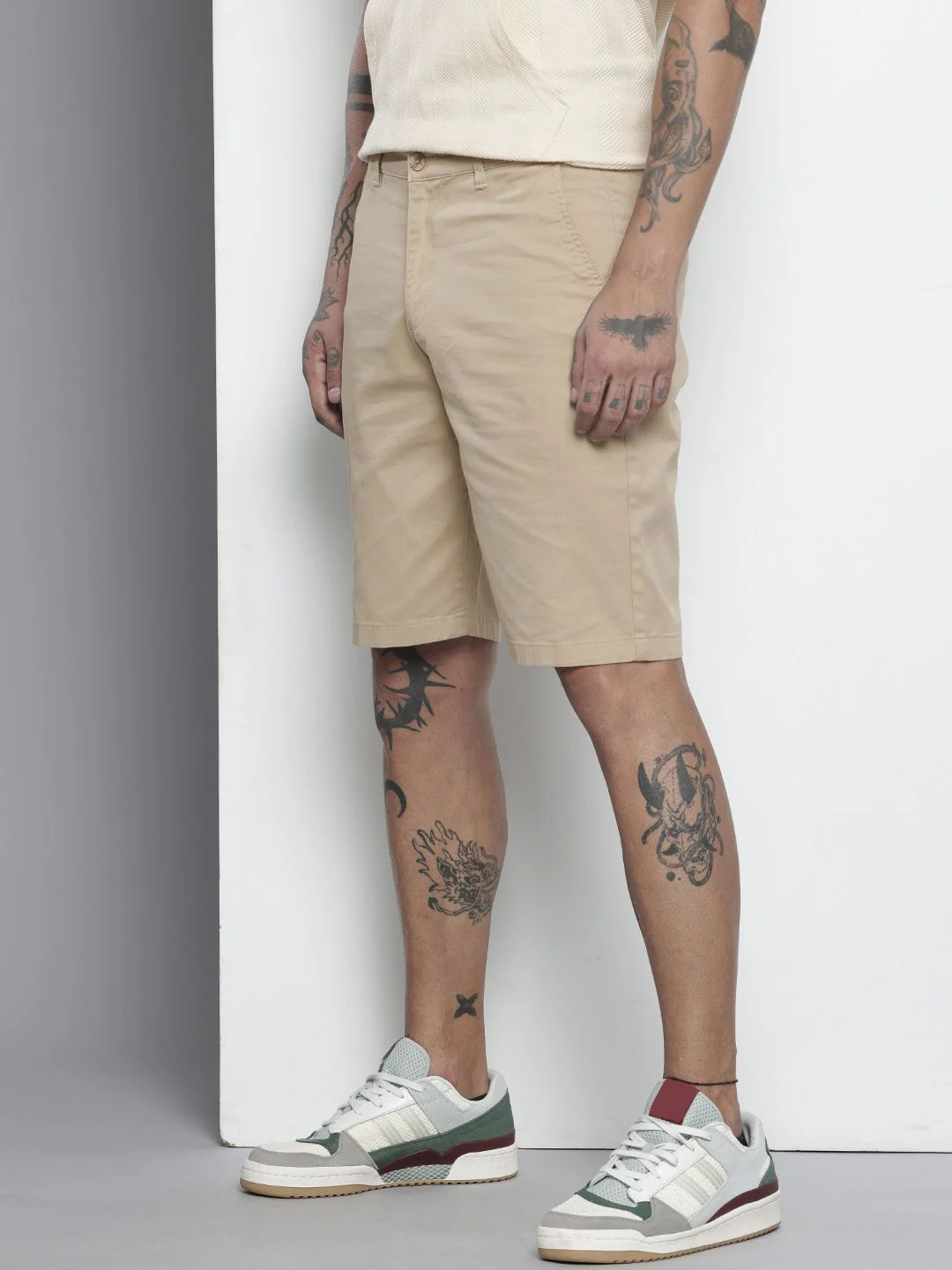Men's Beige Regular Fit Solid Casual Shorts - Image 3