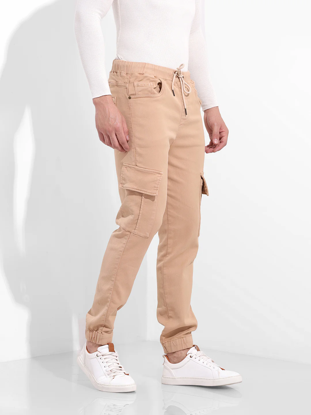 Men's Beige Regular Fit Solid Utility Jeans - Image 3