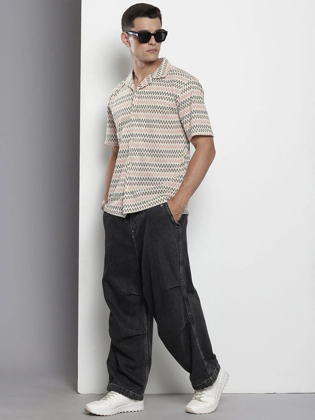 Men's Beige Relaxed Fit Geometric Print Resort Wear Shirt - Image 3