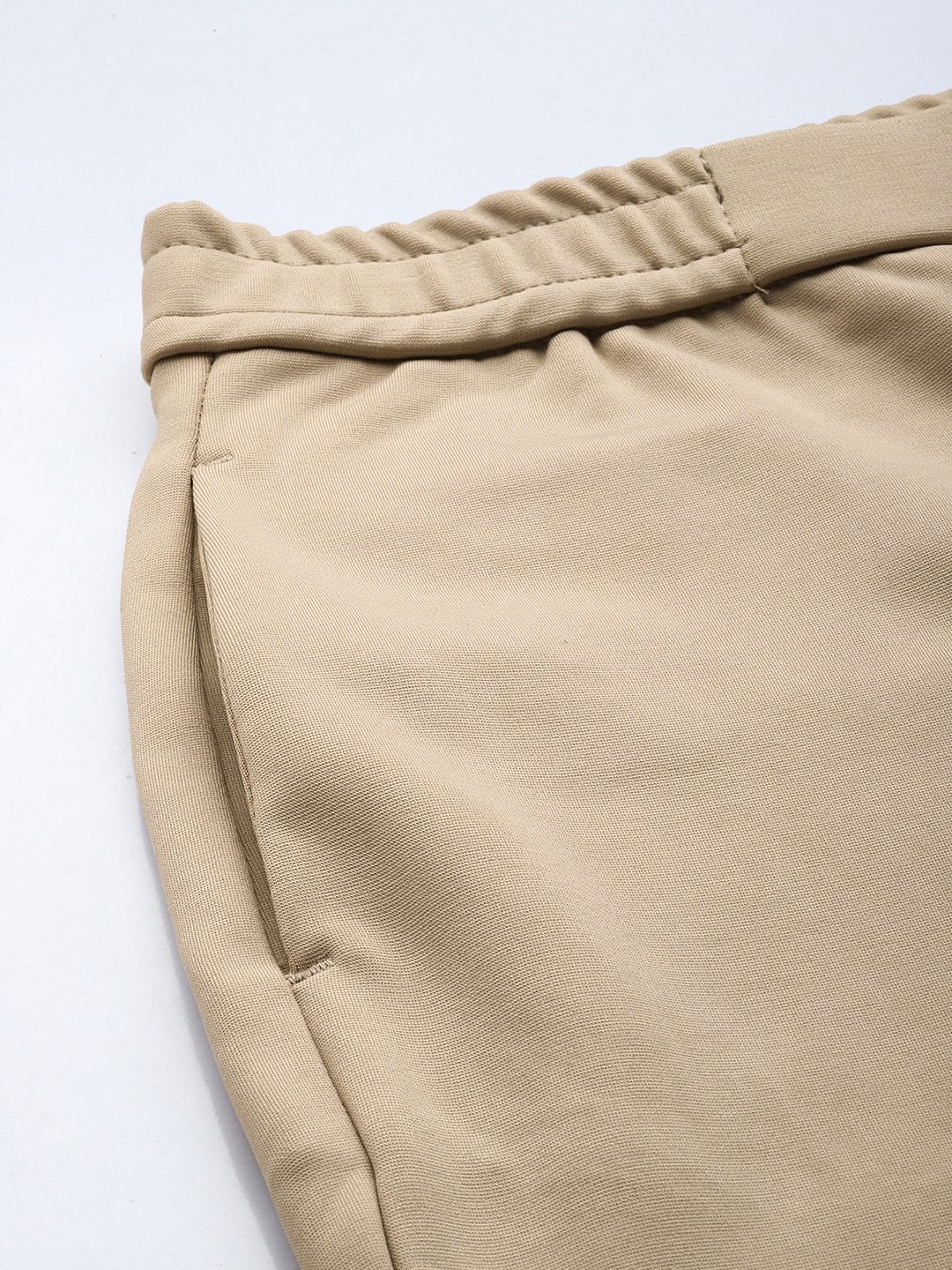 Men's Light Beige Relaxed Fit Solid Casual Chinos - Image 5