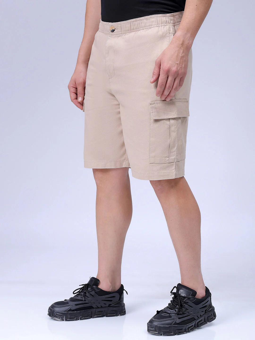Men's Irish Cream Relaxed Fit Solid Utility Shorts - Image 3