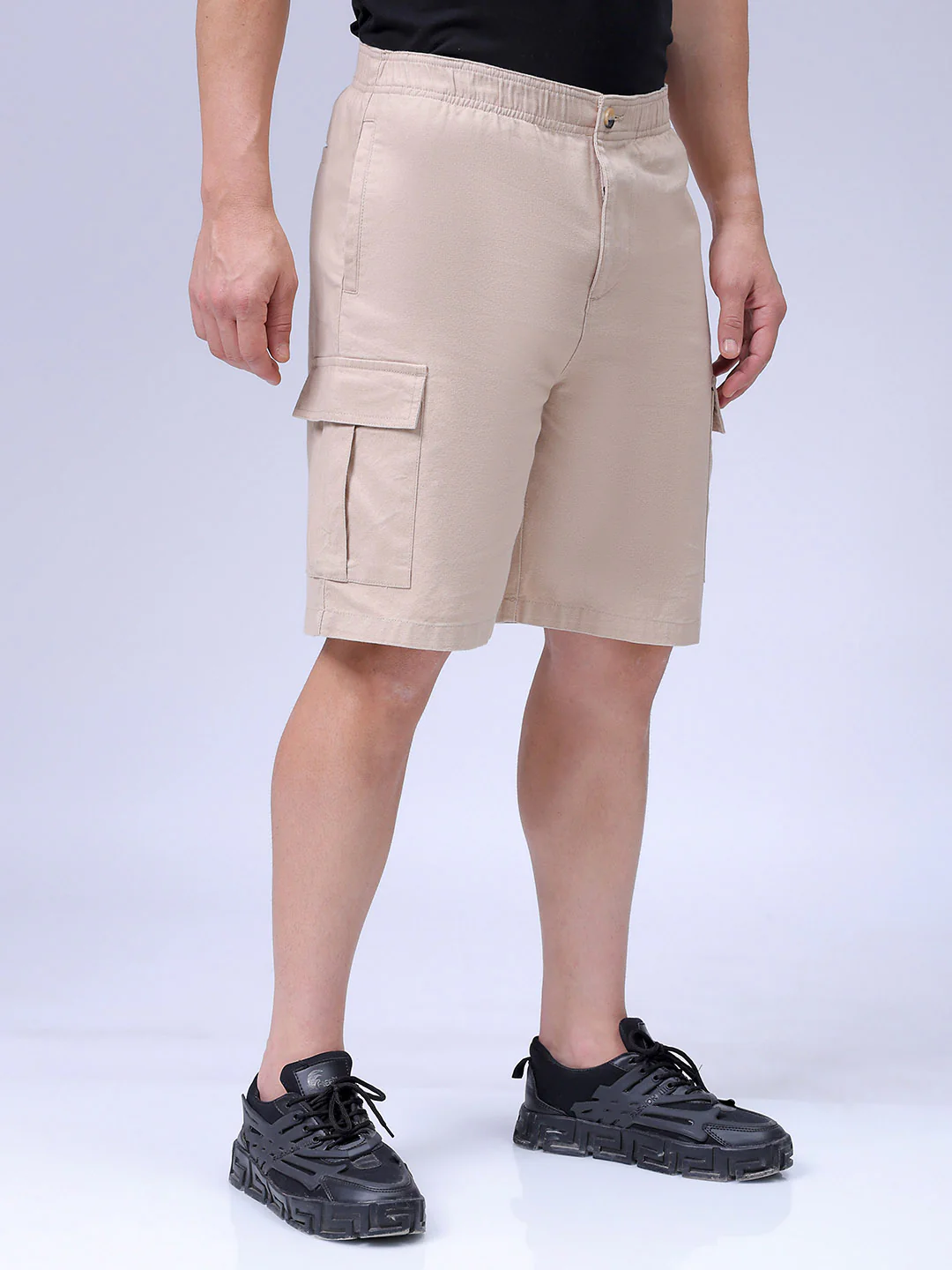 Men's Irish Cream Relaxed Fit Solid Utility Shorts - Image 4