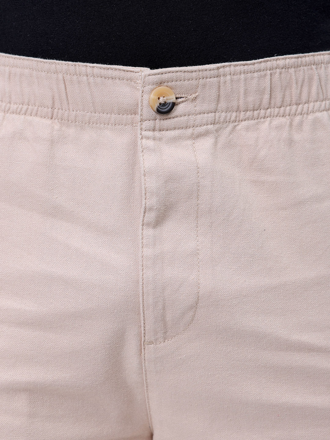 Men's Irish Cream Relaxed Fit Solid Utility Shorts - Image 6