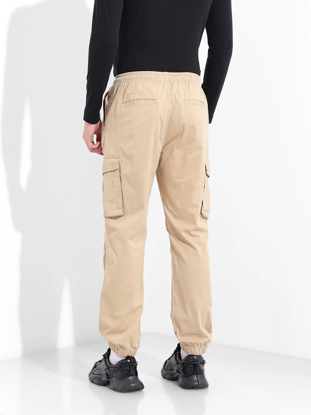 Men's Beige Relaxed Fit Solid Utility Cargo - Image 4