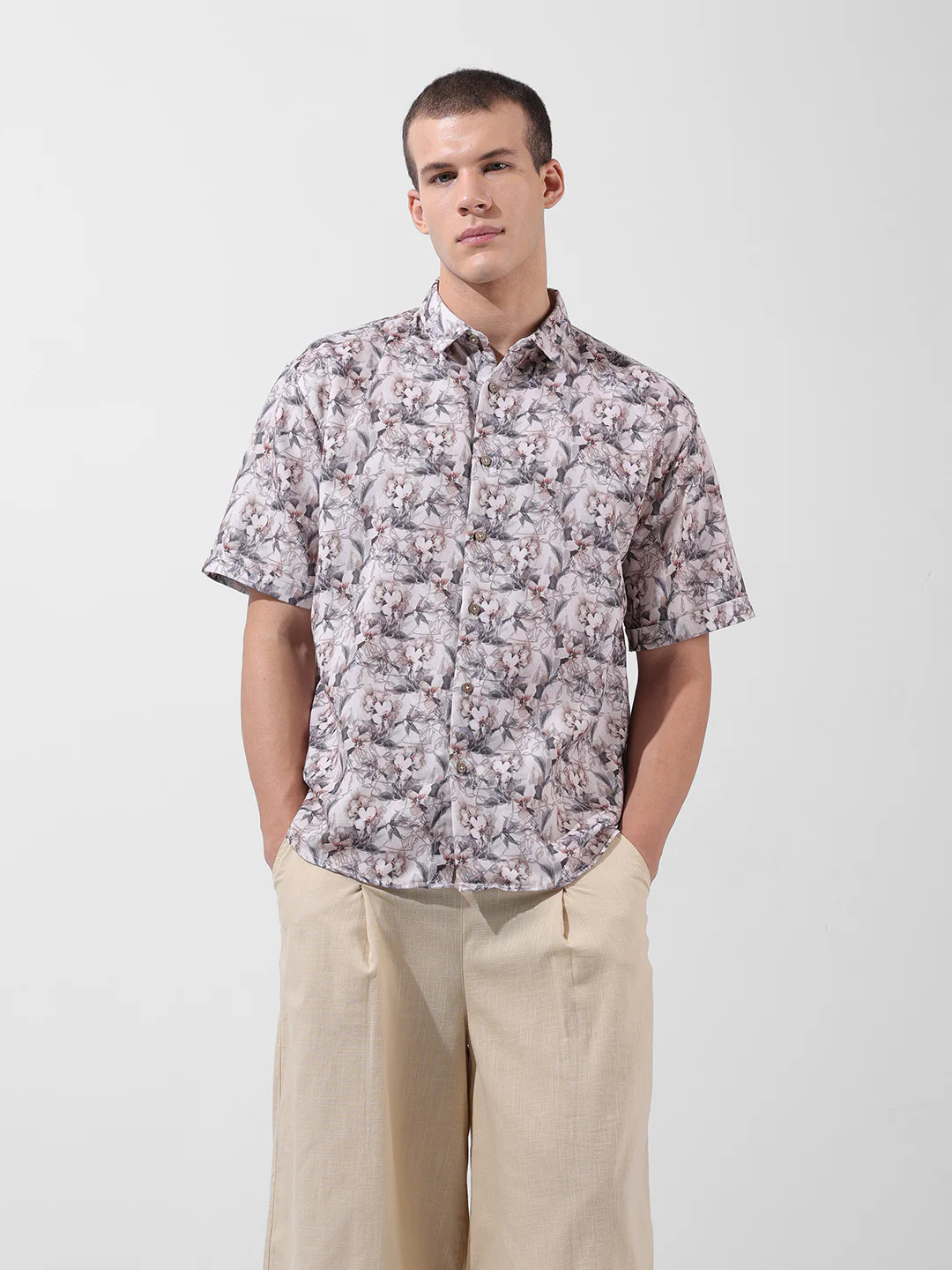 Men's Multicolor Relaxed Fit Solid Resort Wear Shirt - Image 7