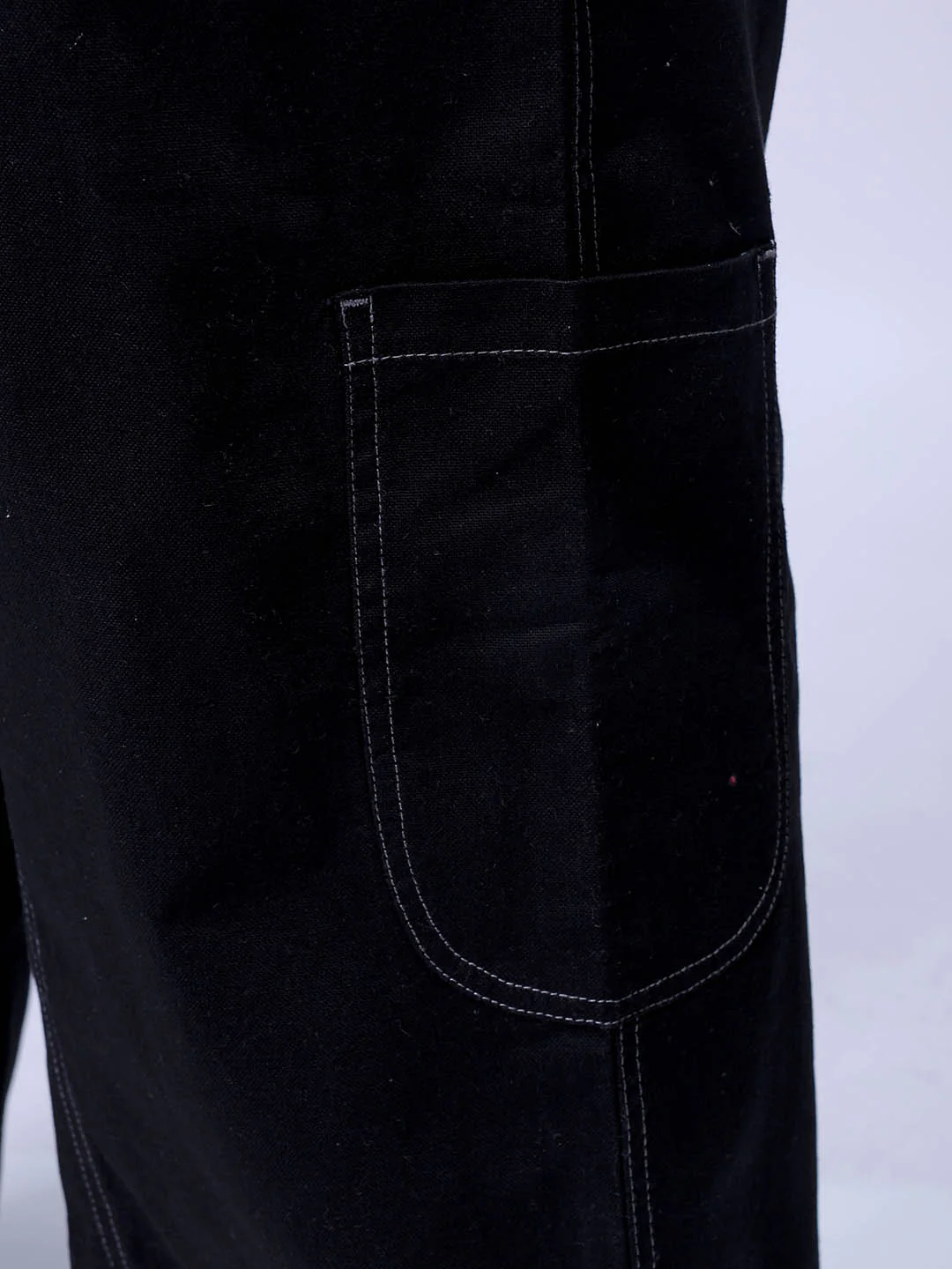 Men's Black Wide Leg Fit Solid Utility Trouser - Image 8