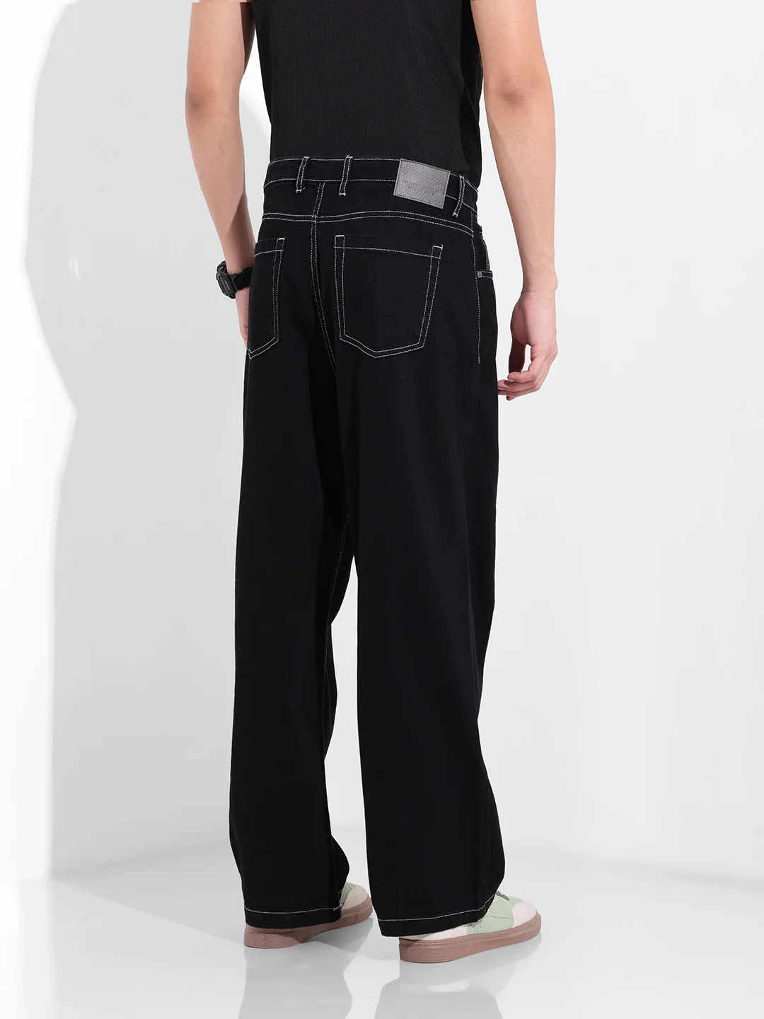 Men's Black Baggy Fit The Eternity Series Jeans - Image 6