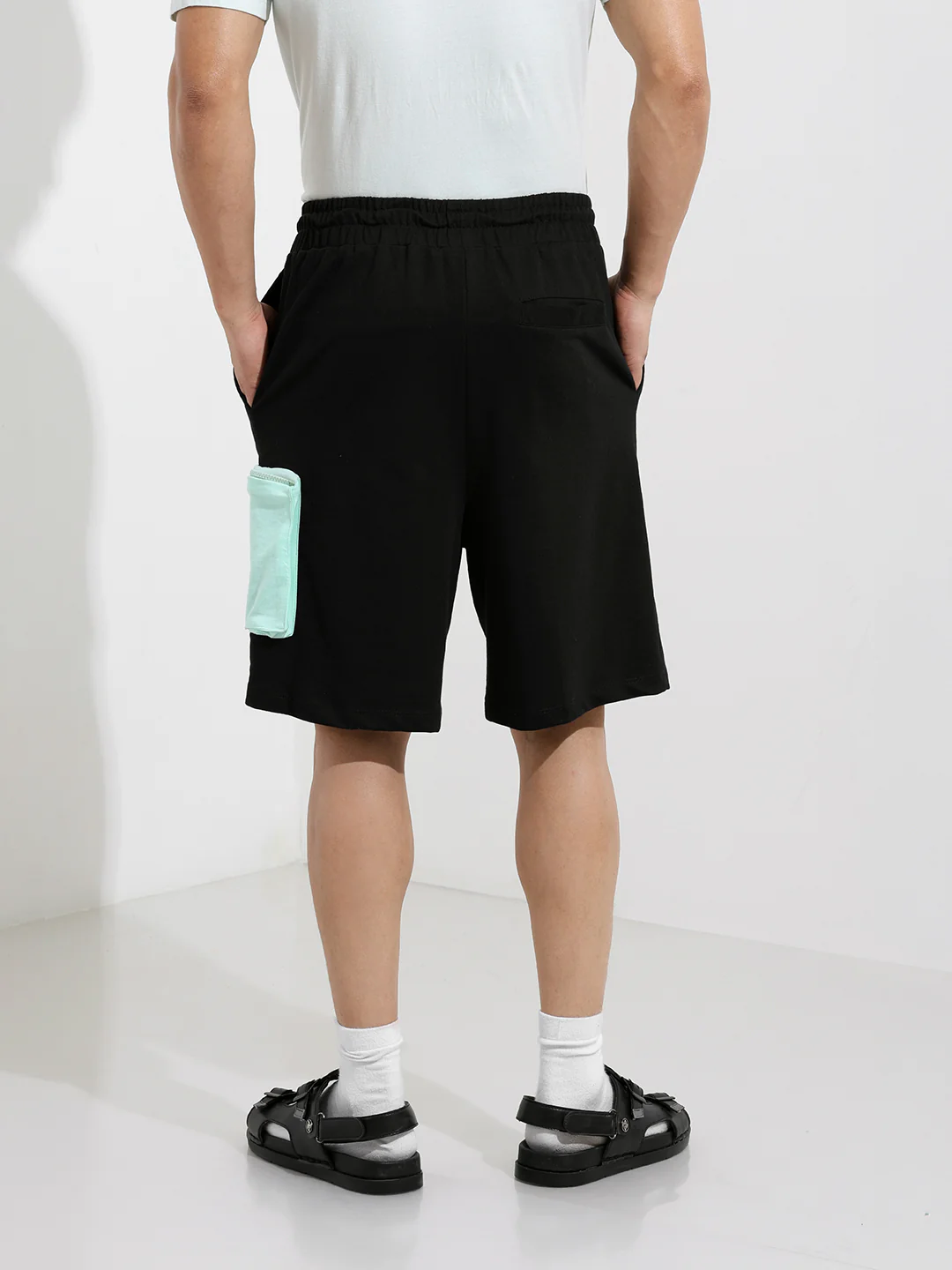 Men's Black Relaxed Fit Character Batman Printed Shorts - Image 6