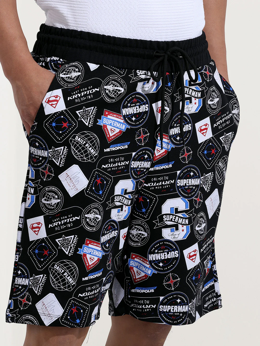 Men's Black Relaxed Fit Character Superman Printed Shorts - Image 5