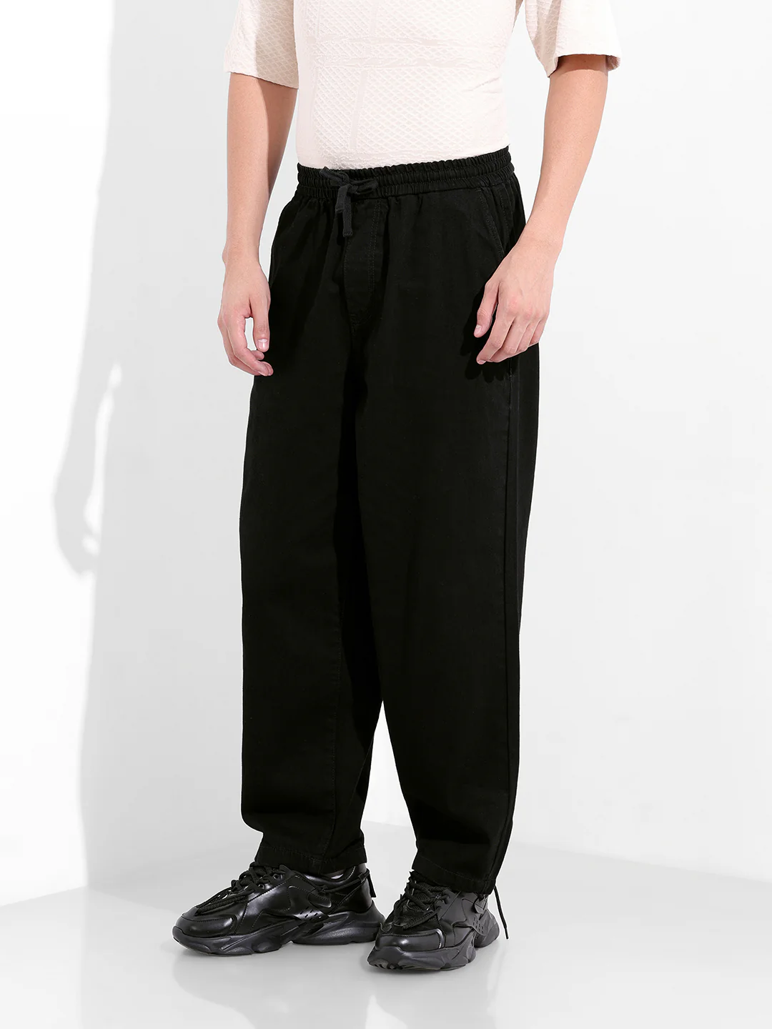 Men's Black Loose Fit The Eternity Series Jeans - Image 2