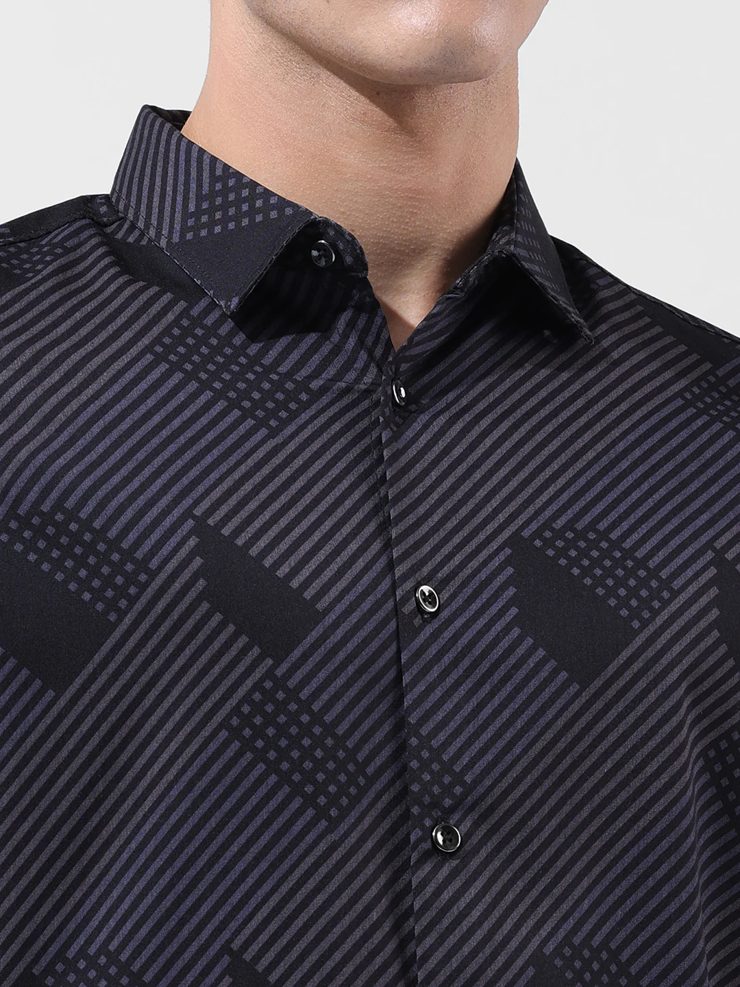 Men's Black Slim Fit Printed Party Wear Shirt - Image 3