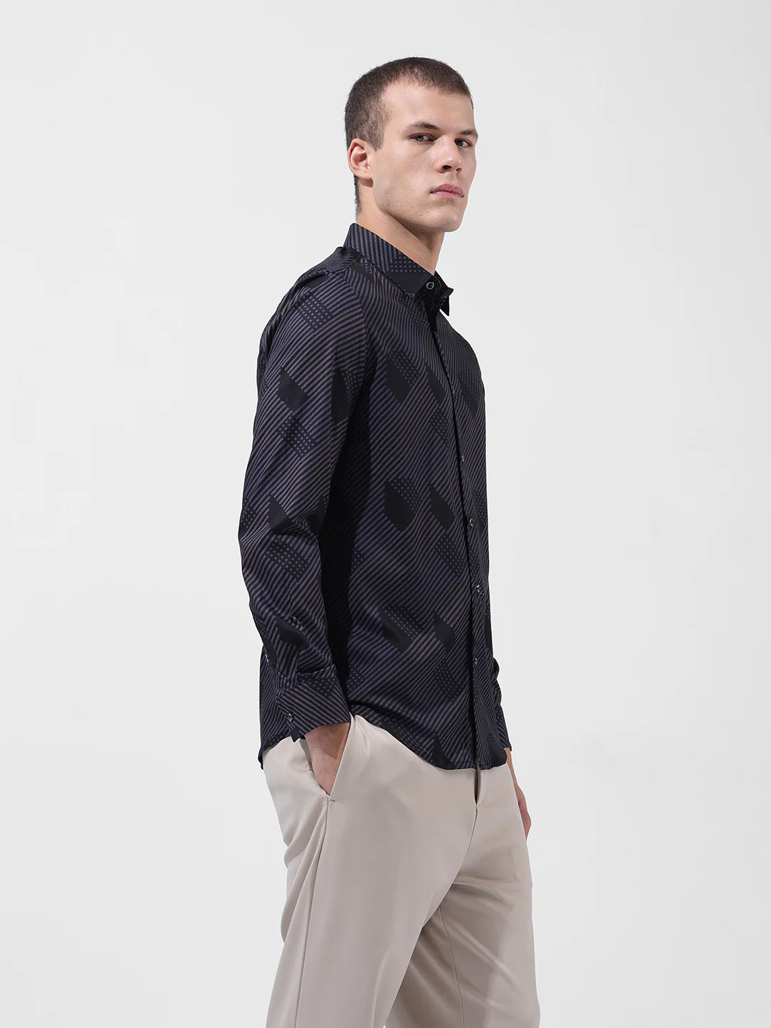 Men's Black Slim Fit Printed Party Wear Shirt - Image 4
