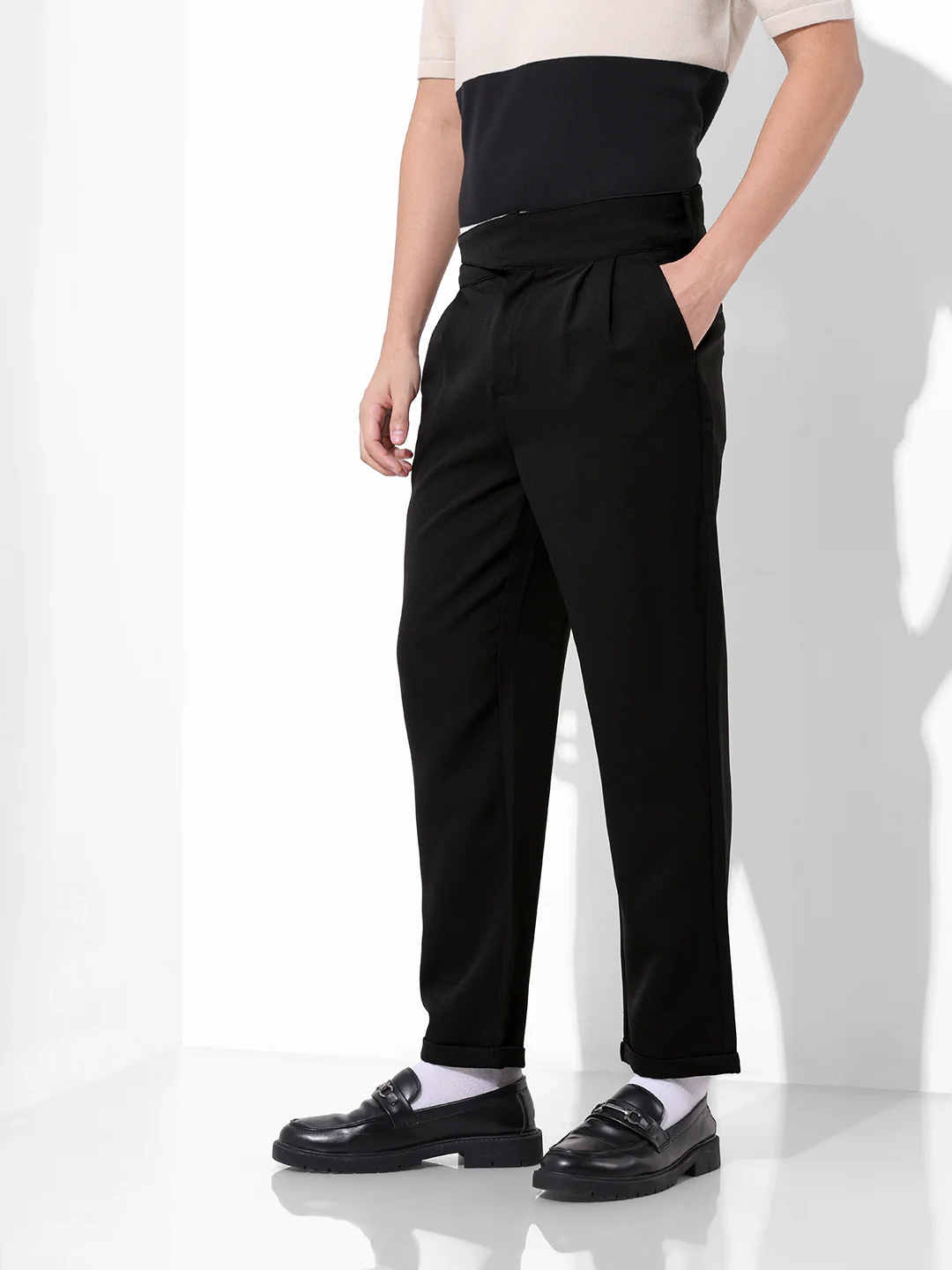 Men's Black Regular Fit Solid Casual Trouser - Image 3
