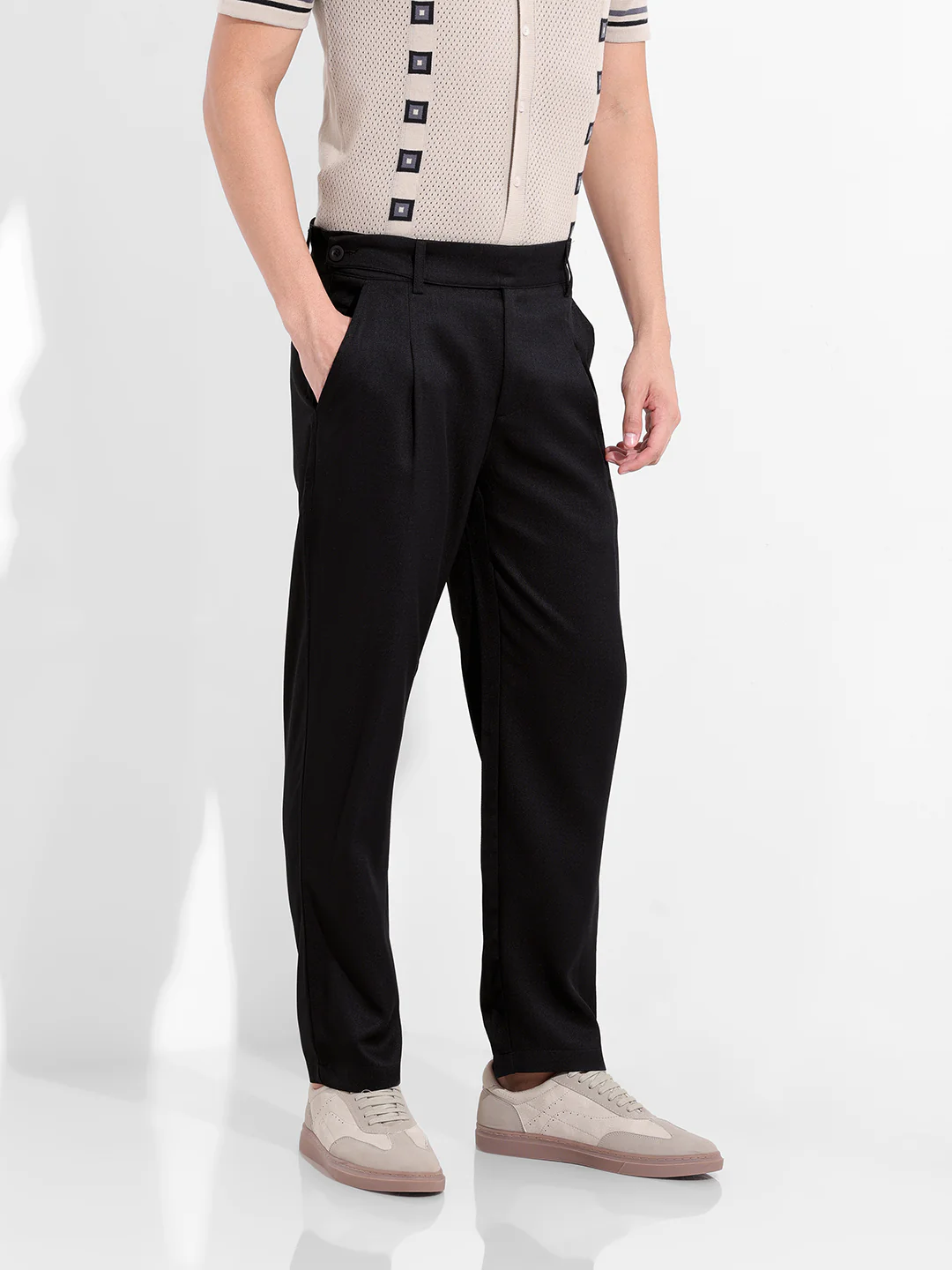 Men's Black Regular Fit Solid Casual Trouser - Image 3