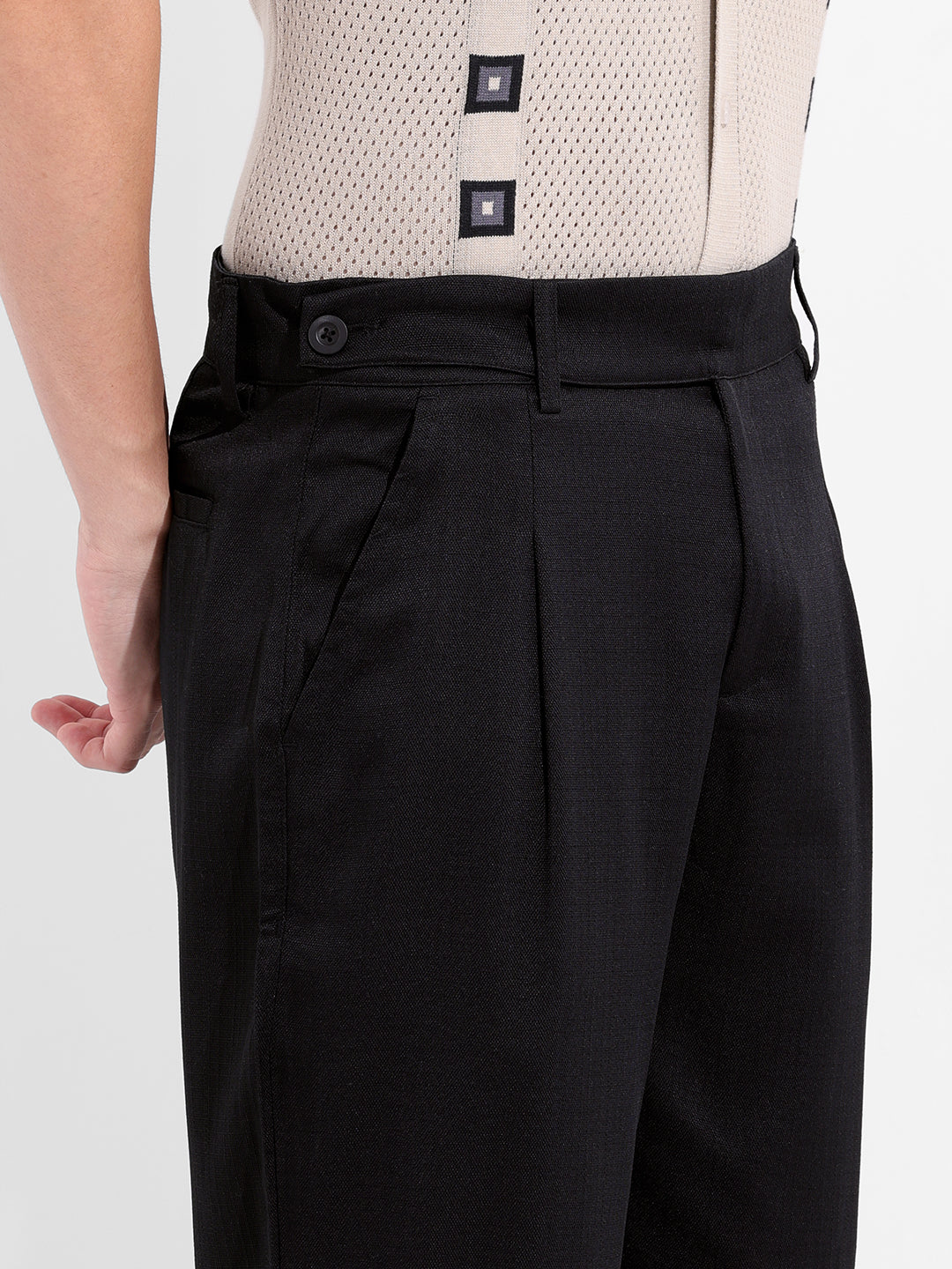 Men's Black Regular Fit Solid Casual Trouser - Image 5