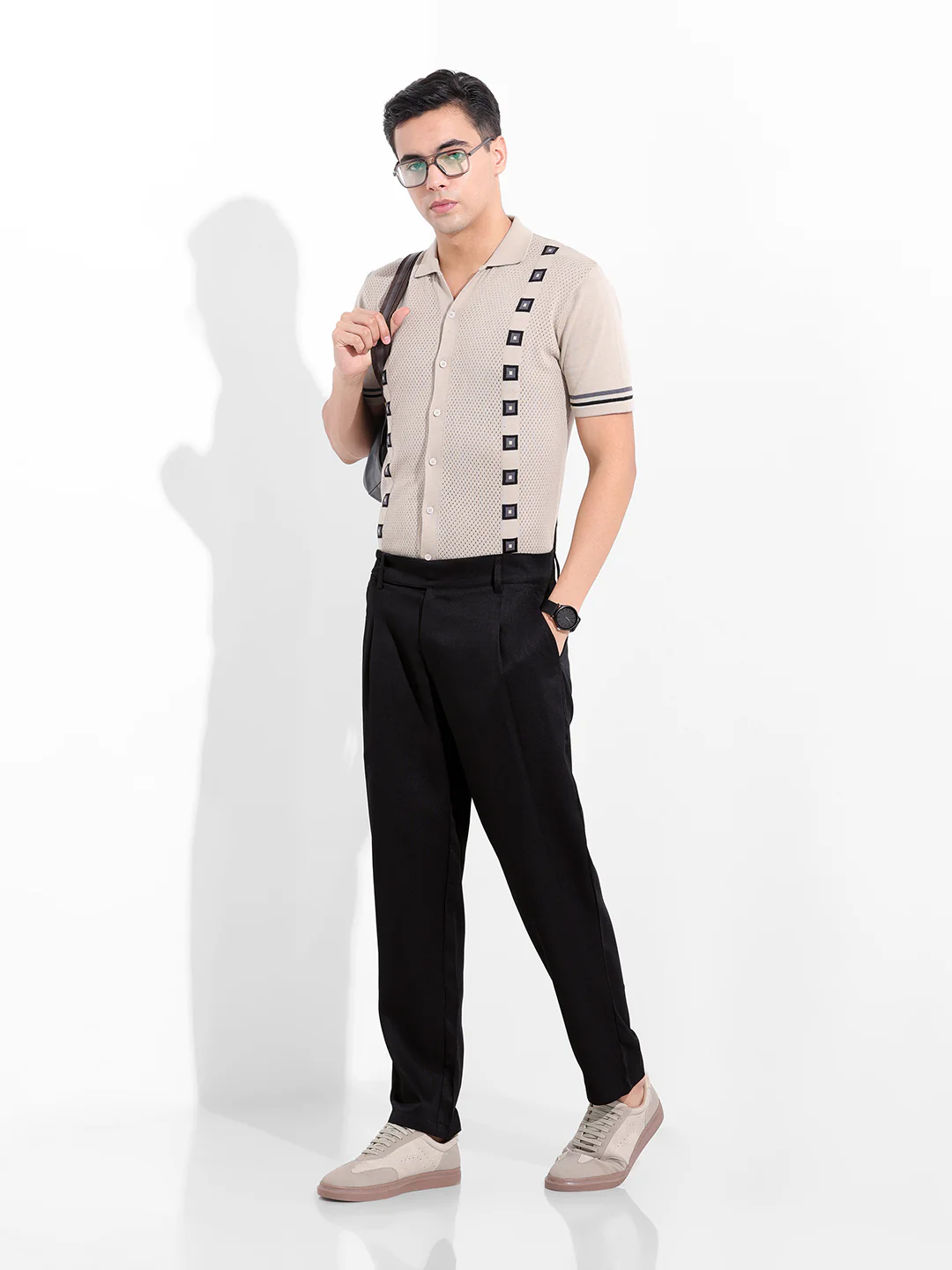 Men's Black Regular Fit Solid Casual Trouser - Image 6