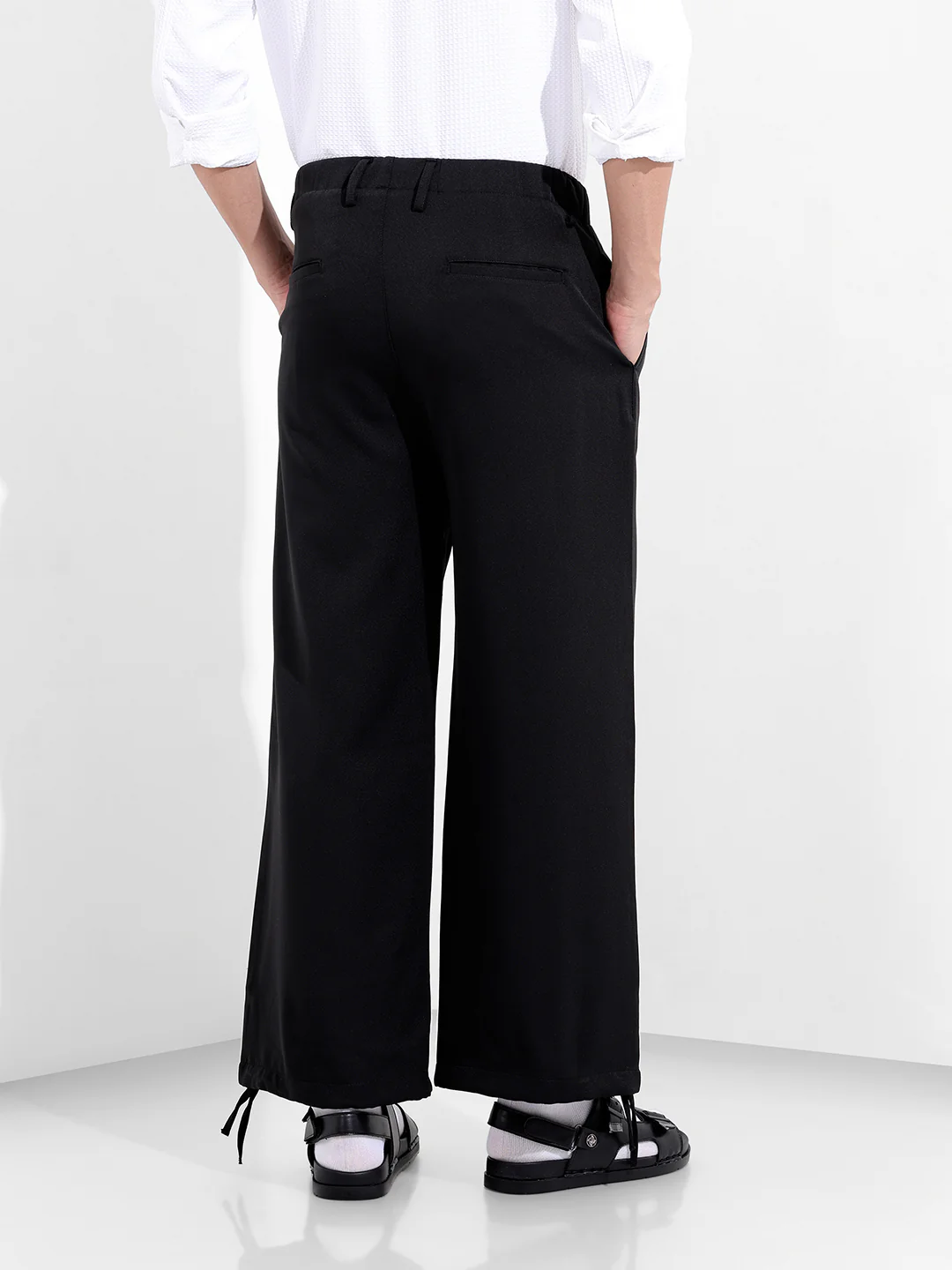 Men's Black Wide Leg Fit Embroided Retro Wear Jogger - Image 4