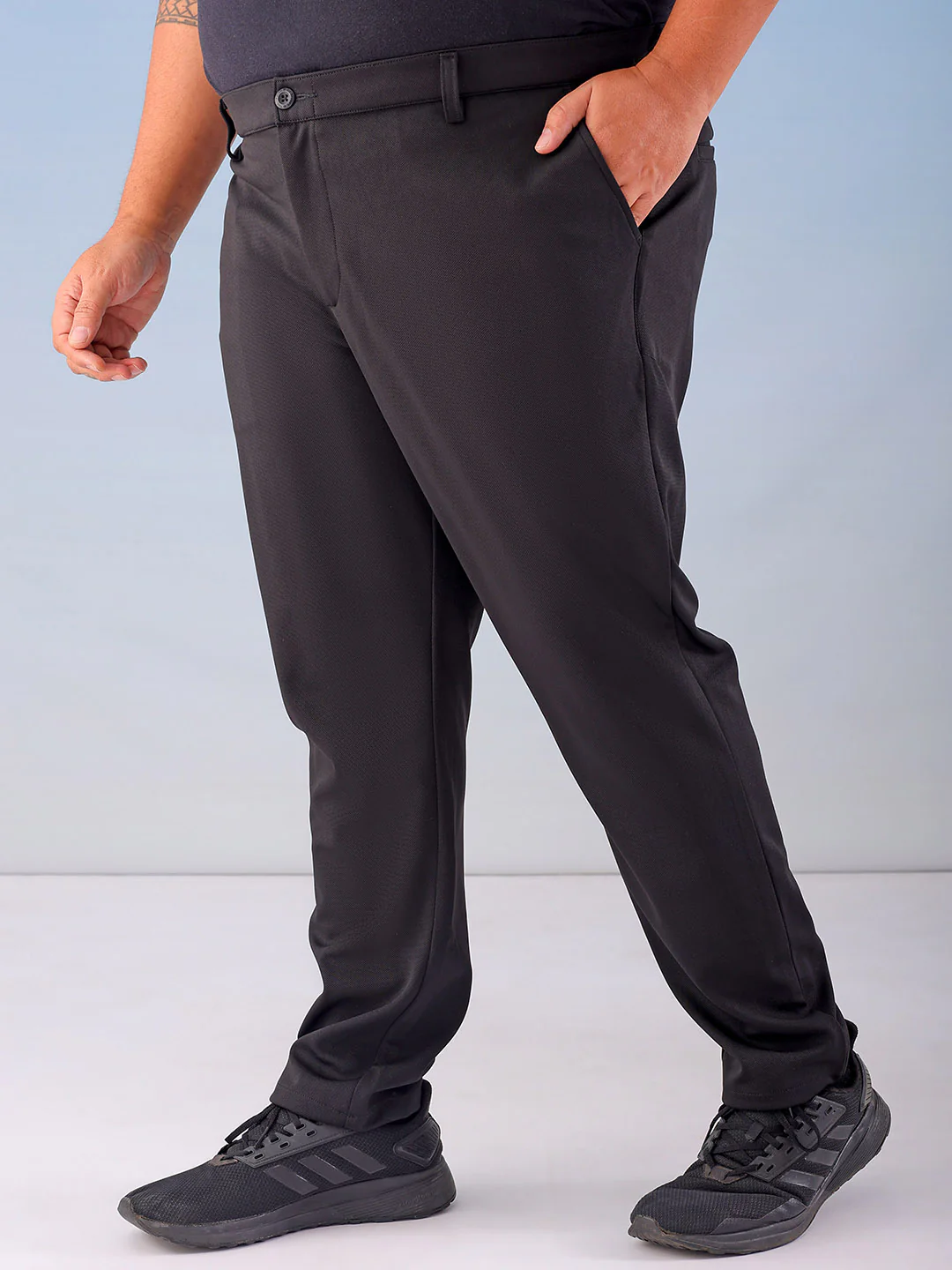 Men's Black Regular Fit Self Design Plus Size Chino Jogger - Image 4