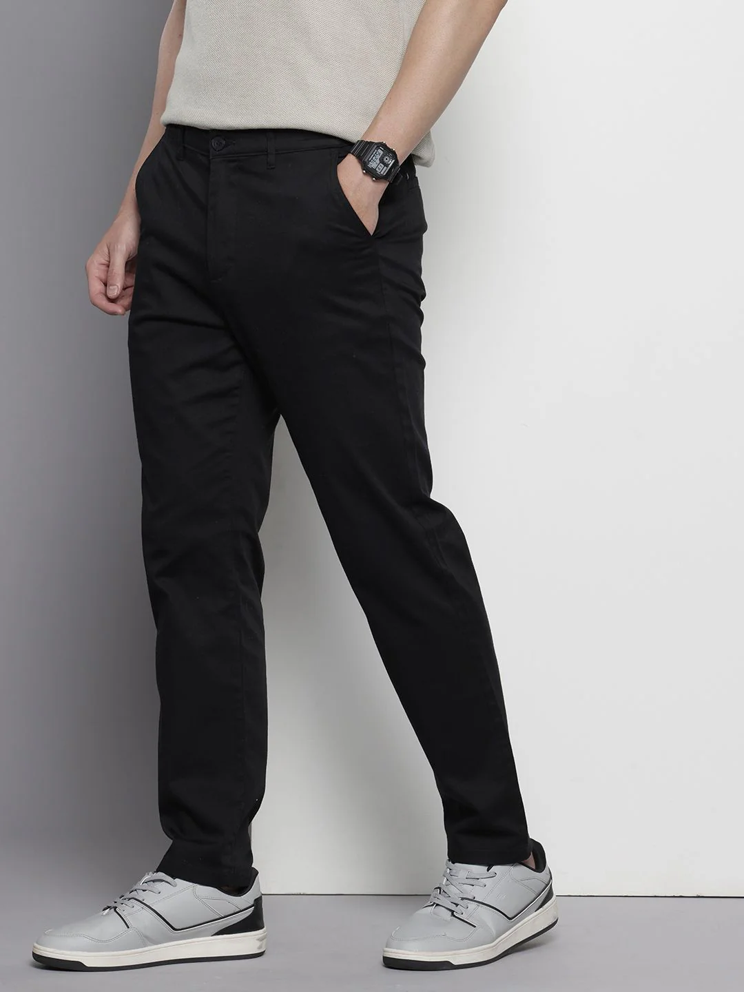 Men's Black Regular Fit Solid Casual Chinos - Image 3