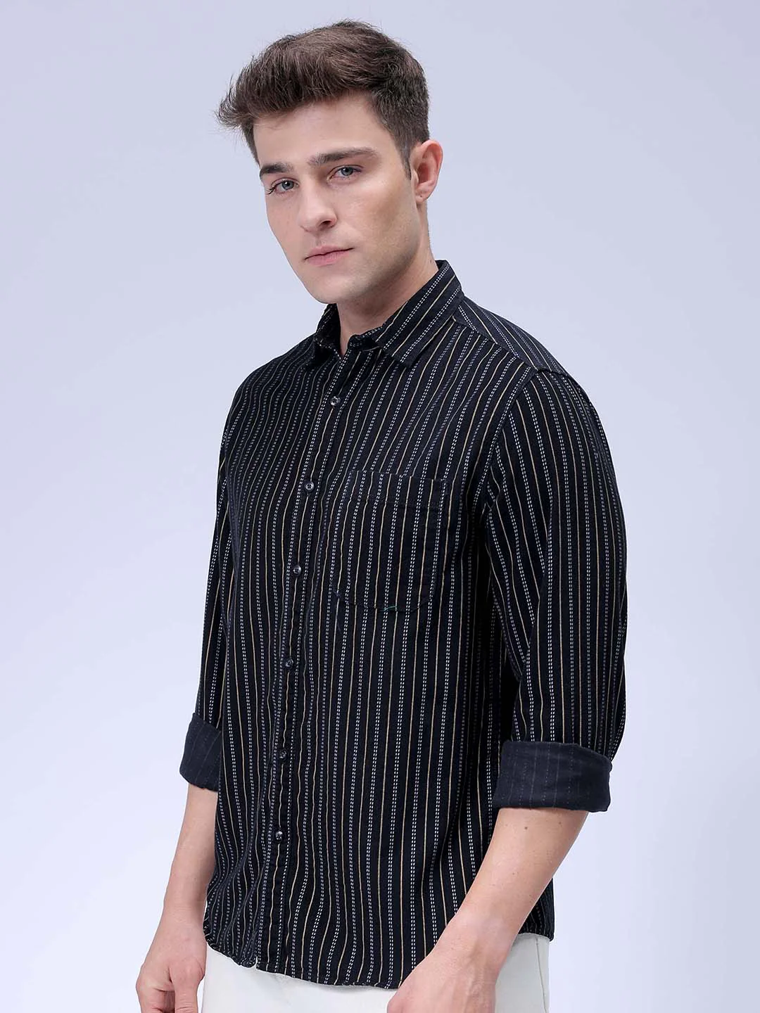 Men's Black Regular Fit Solid Casual Shirt - Image 4