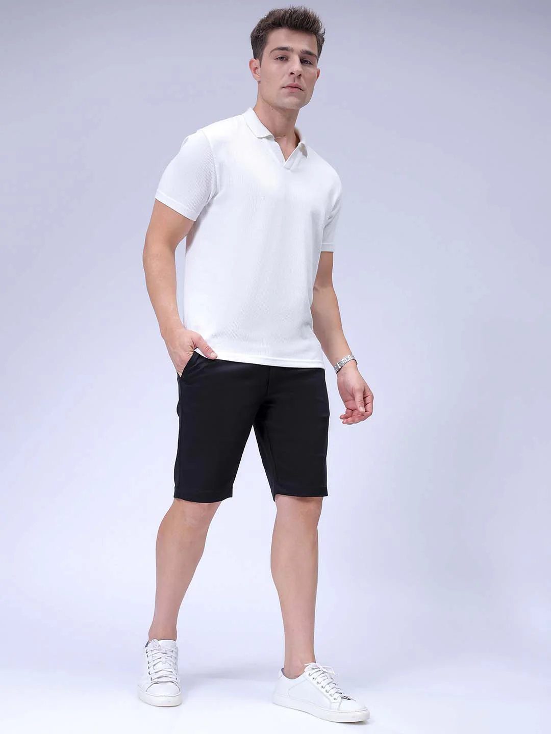 Men's Black Regular Fit Solid Casual Shorts - Image 2