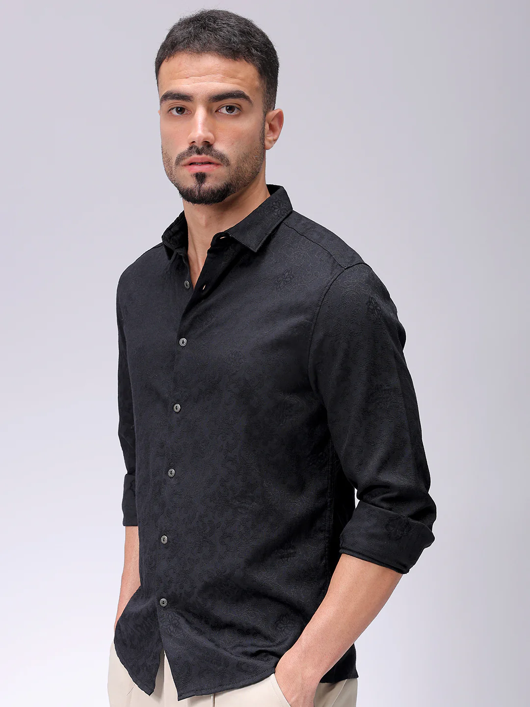 Men's Black Regular Fit Solid Casual Shirt - Image 4