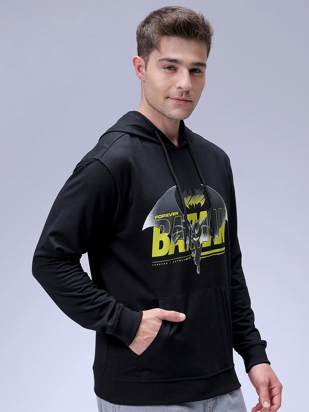 Men's Black Regular Fit Character Batman Printed Sweatshirt - Image 3
