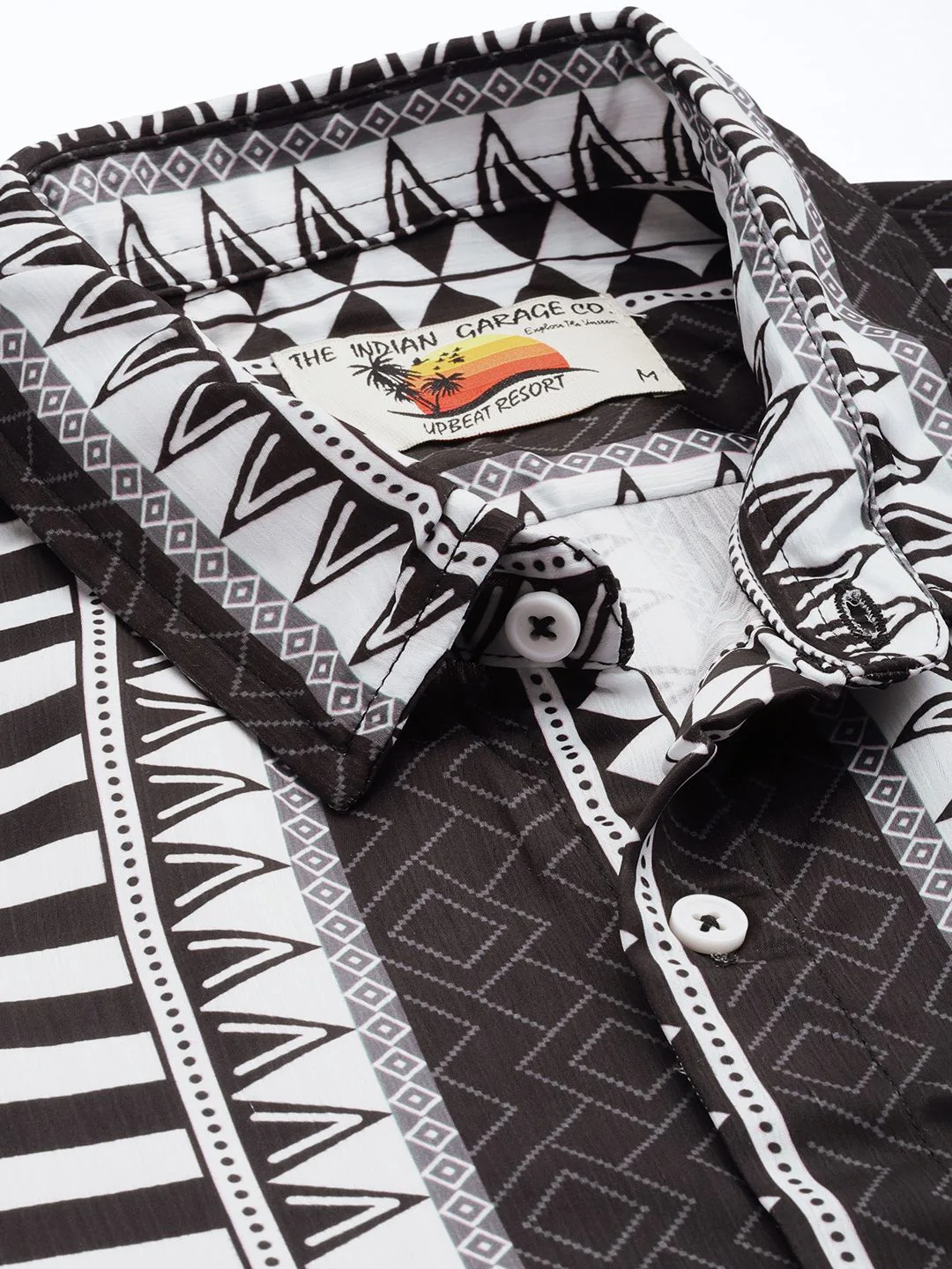 Men's Black Relaxed Fit Printed Resort Wear Shirt - Image 5