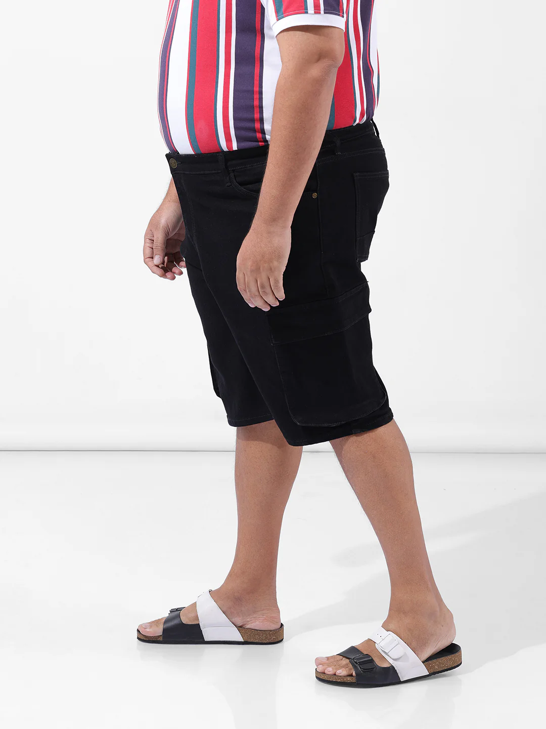 Men's Black Relaxed Fit Casual Shorts - Image 2
