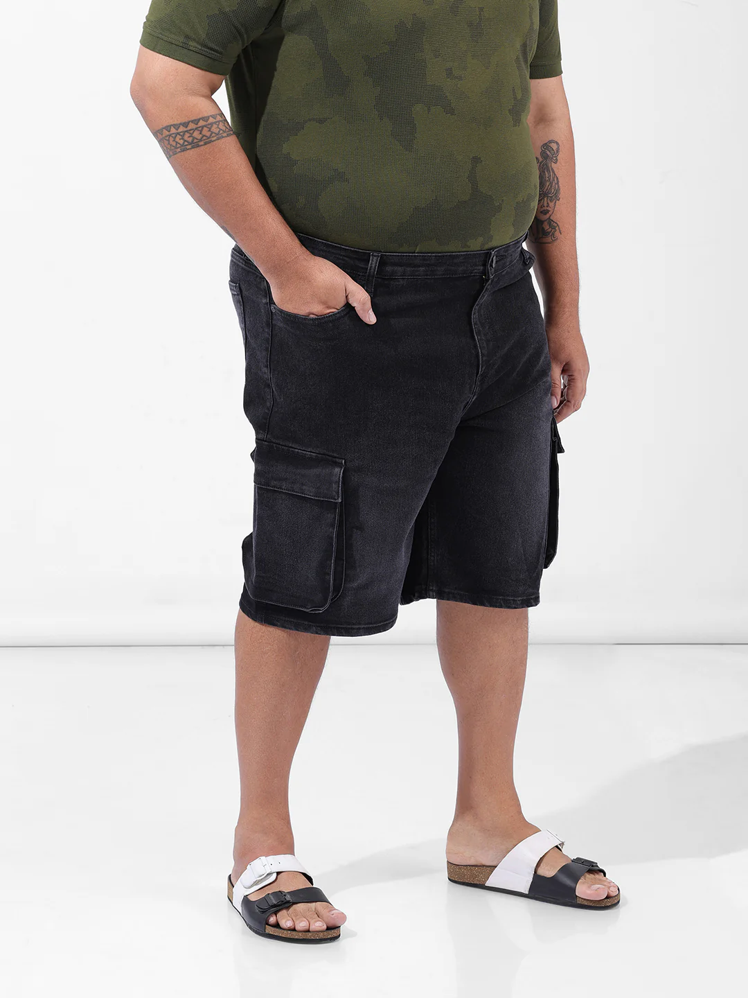 Men's Black Relaxed Fit Casual Shorts - Image 3