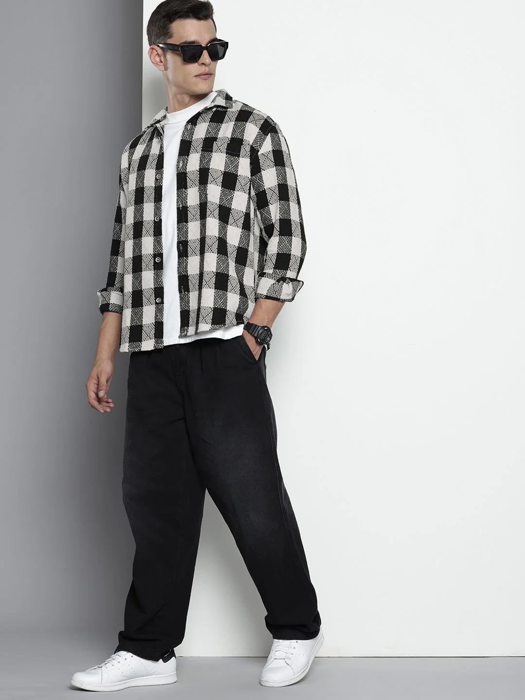 Men's Black Relaxed Fit Checkered Textured Shirt - Image 4